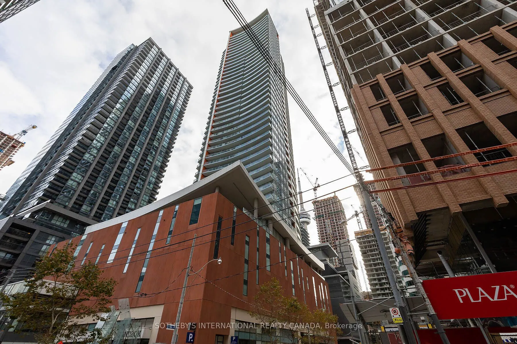 21 Widmer Street, #3811