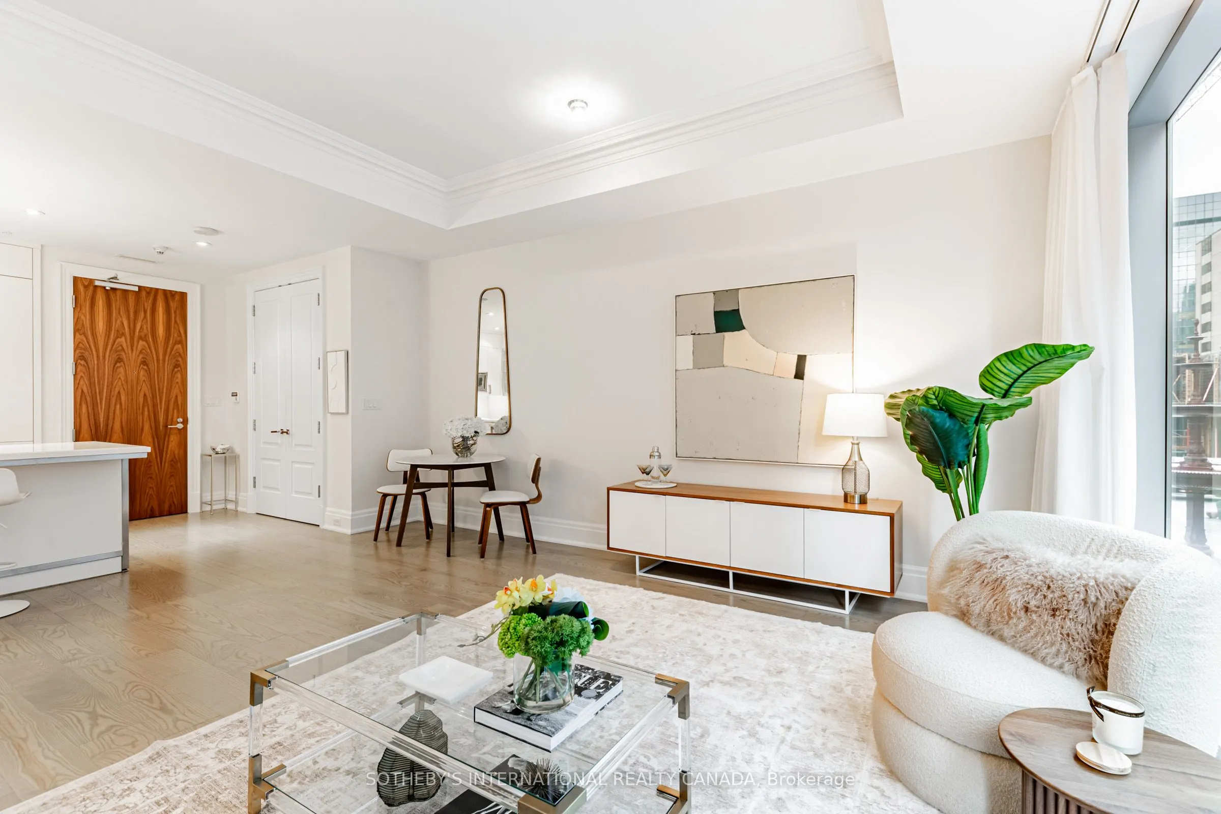 55 Scollard Street, #207