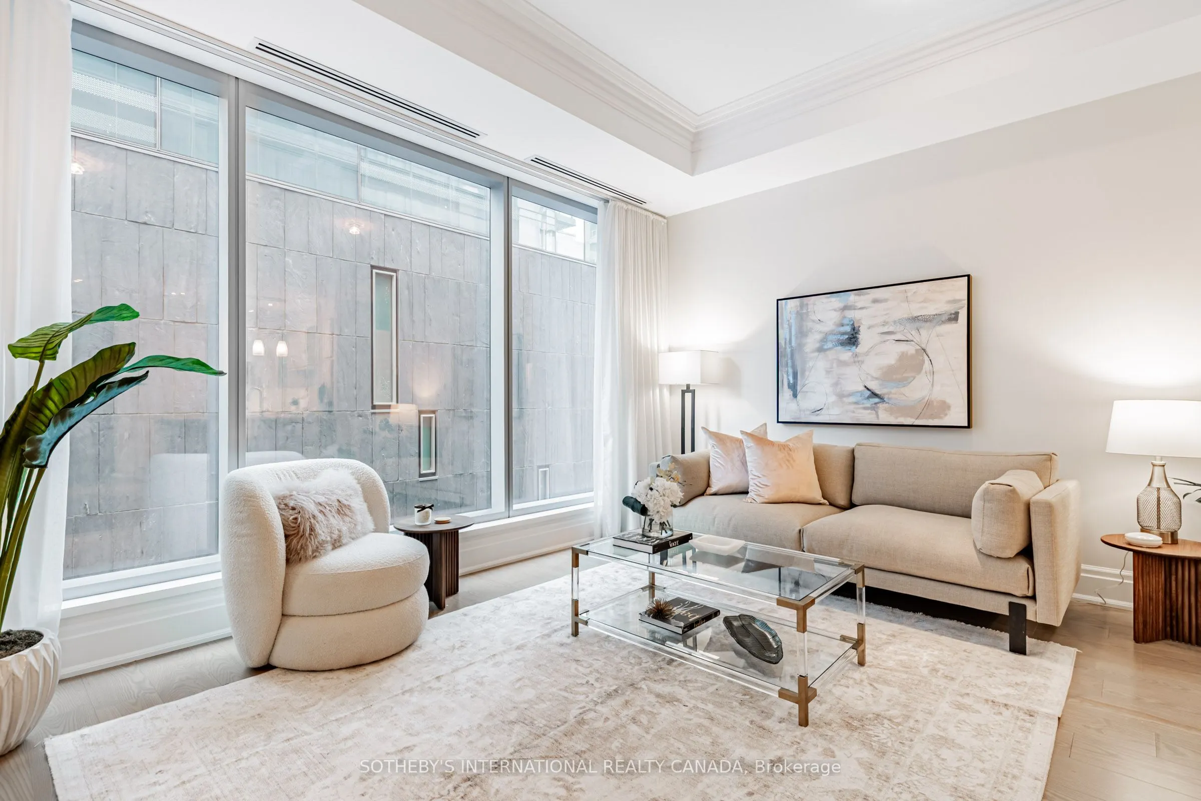 55 Scollard Street, #207