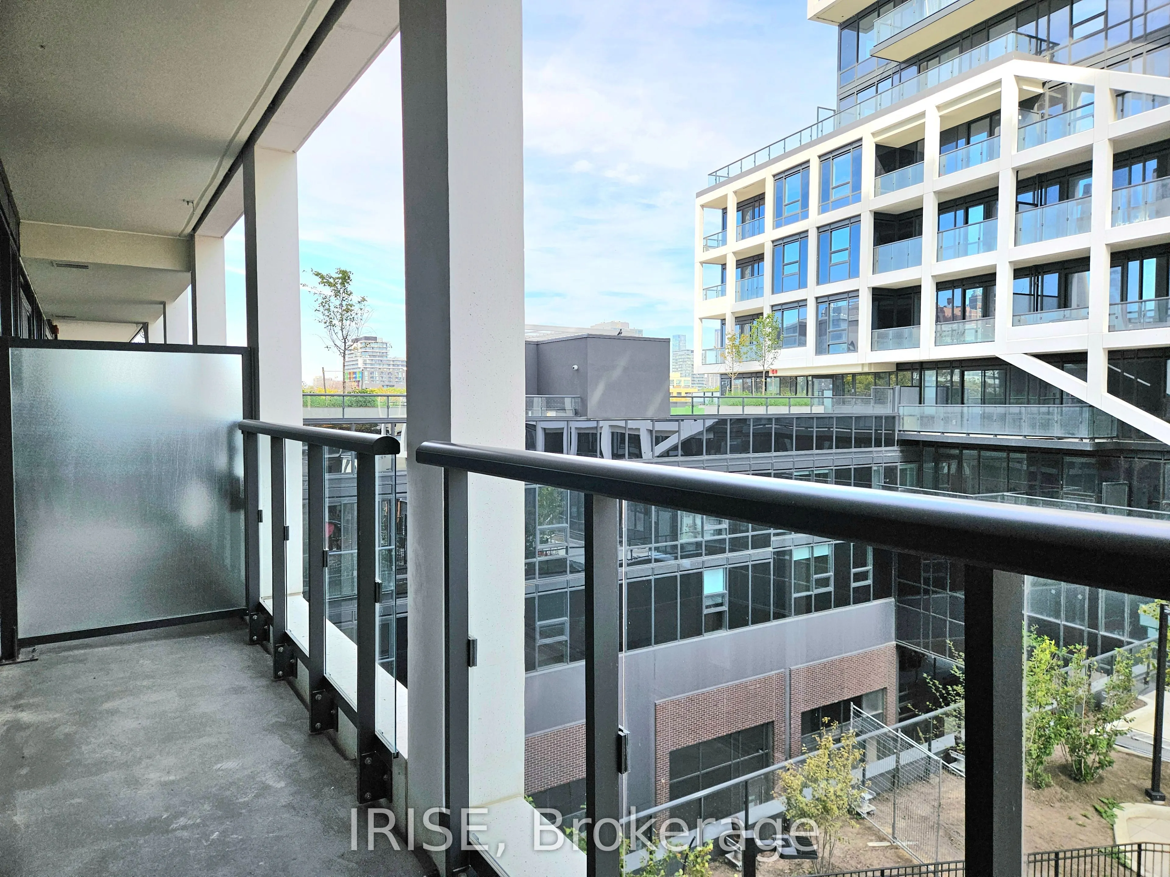 115 Denison Avenue, #520