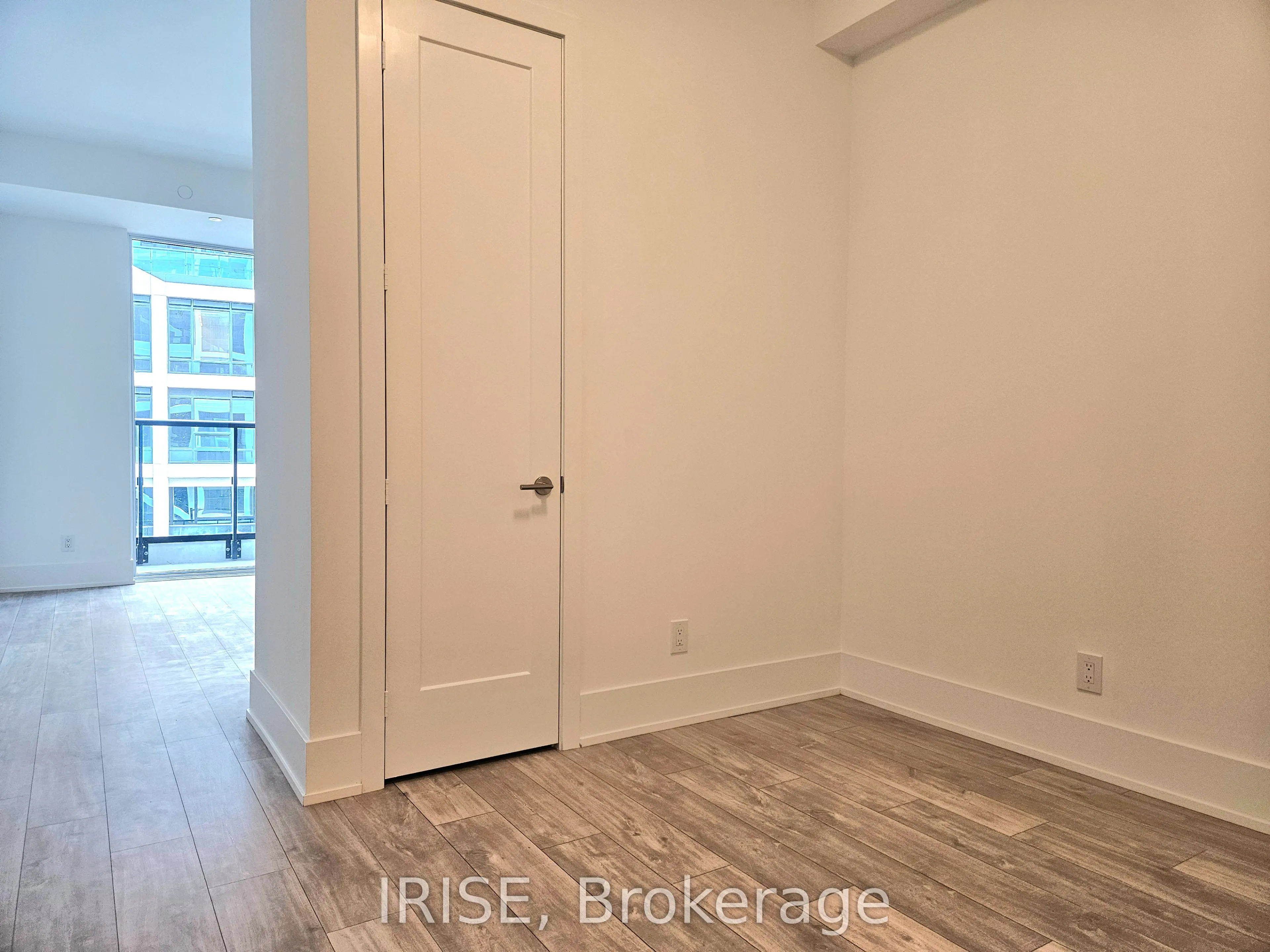 115 Denison Avenue, #520