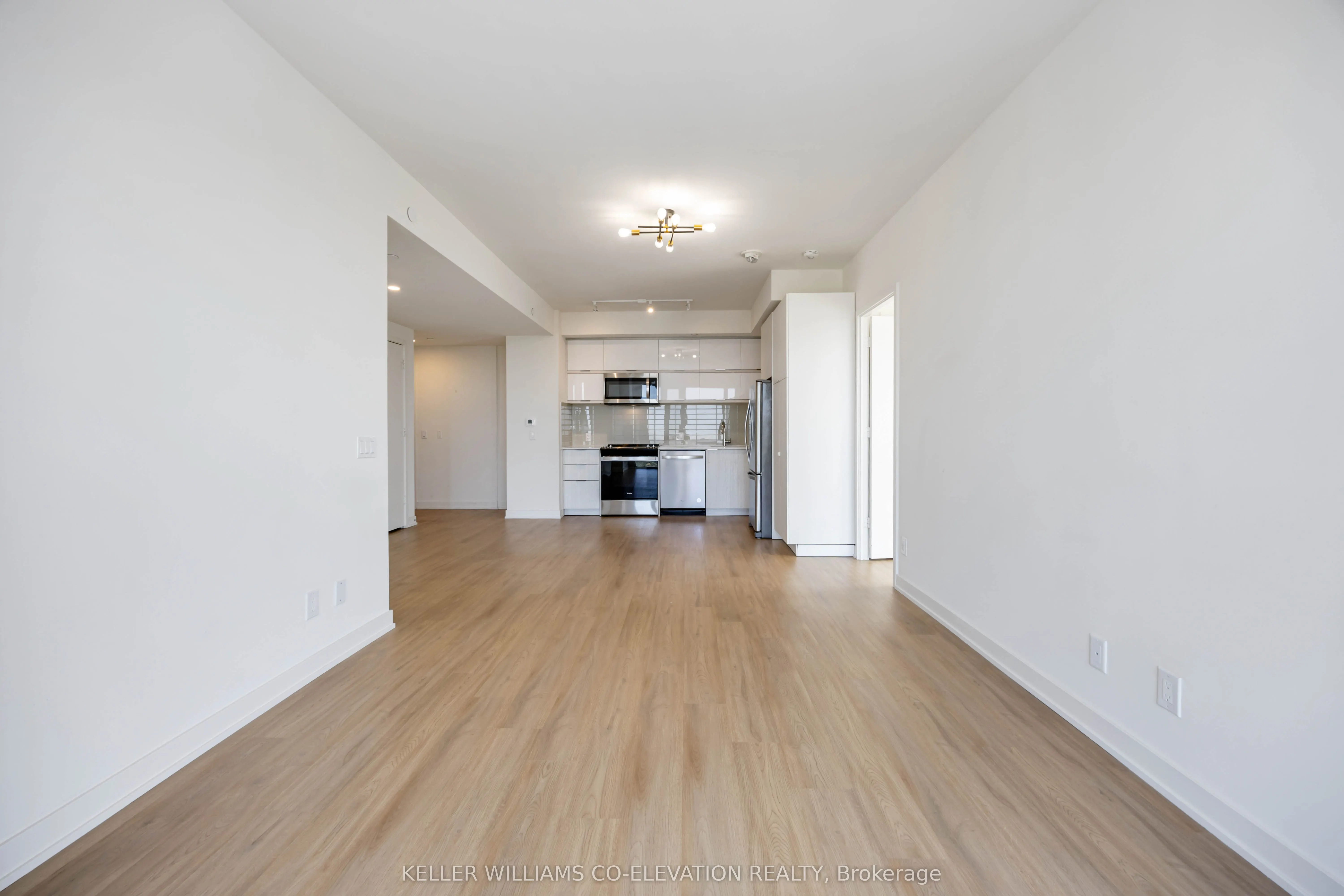 10 Deerlick Court, #2002