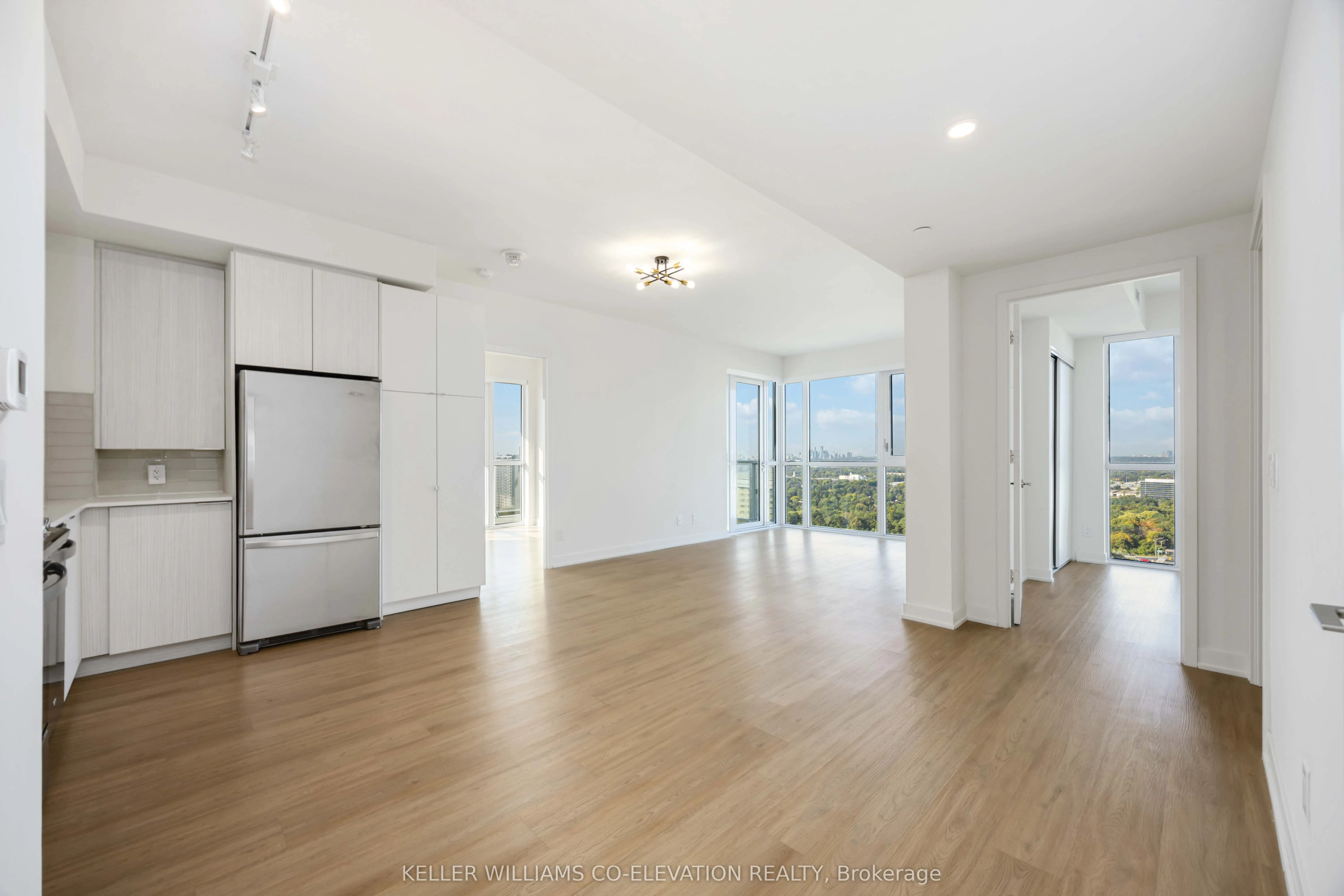 10 Deerlick Court, #2002