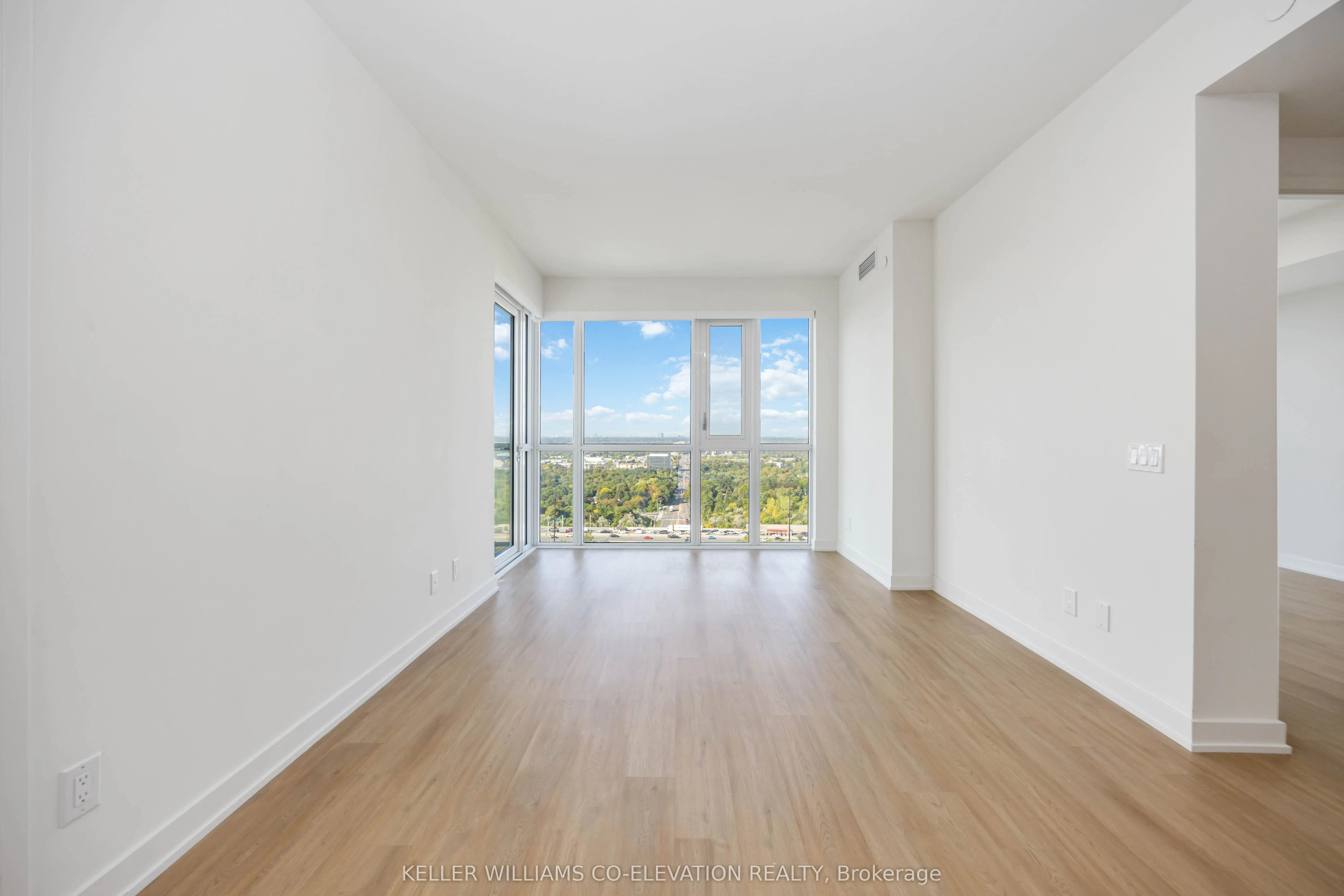 10 Deerlick Court, #2002