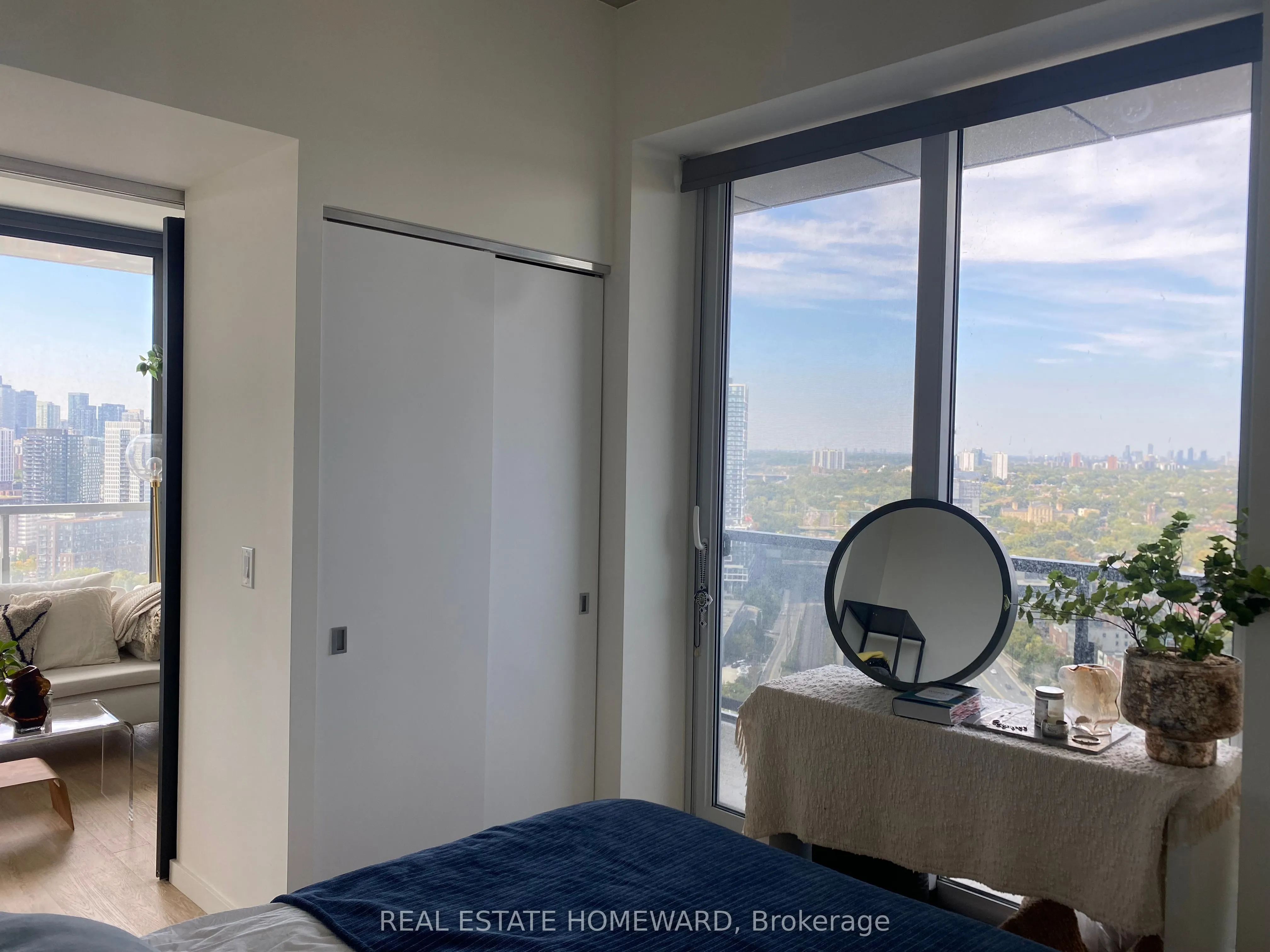 170 Bayview Avenue, #2804
