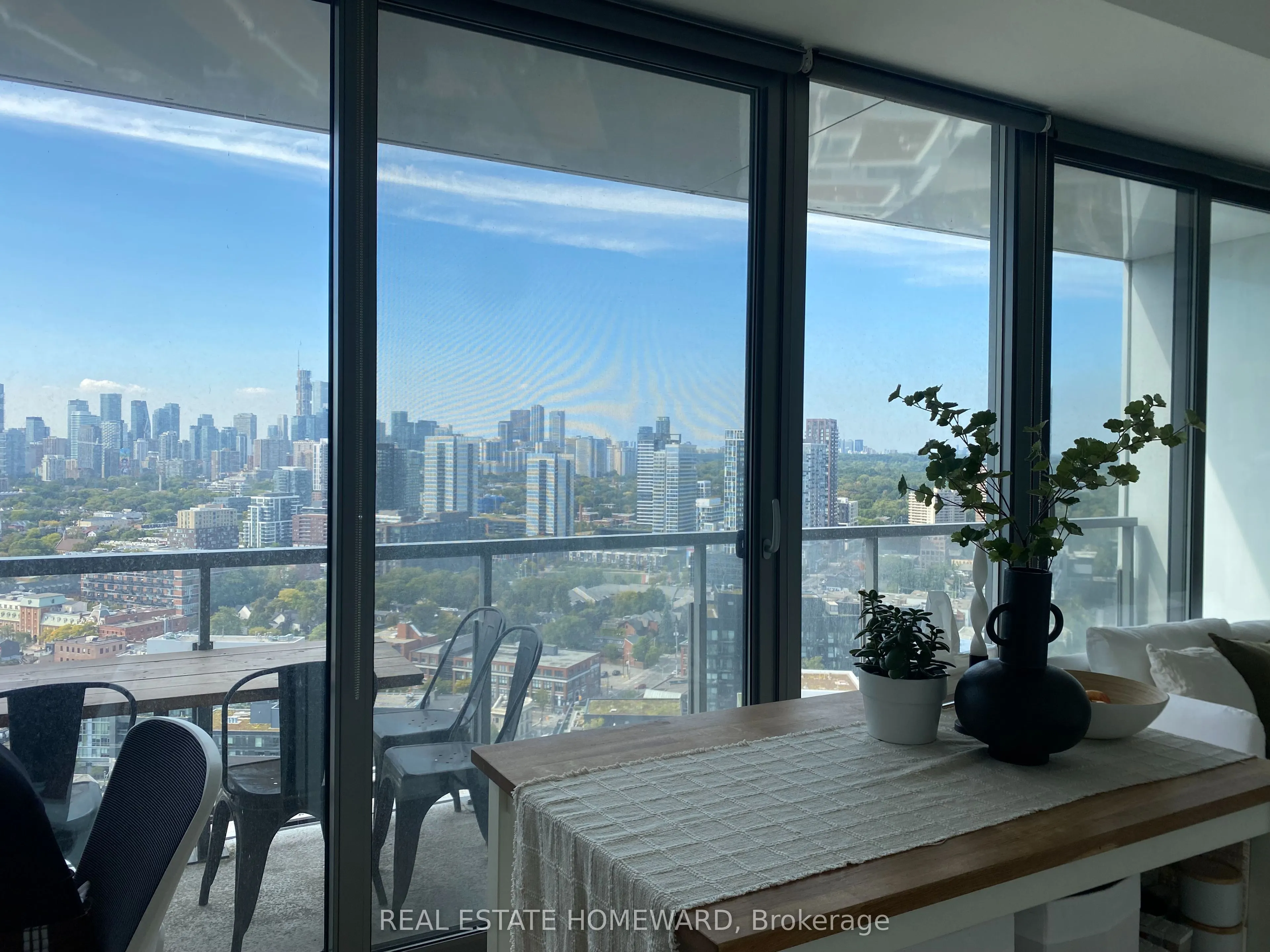 170 Bayview Avenue, #2804
