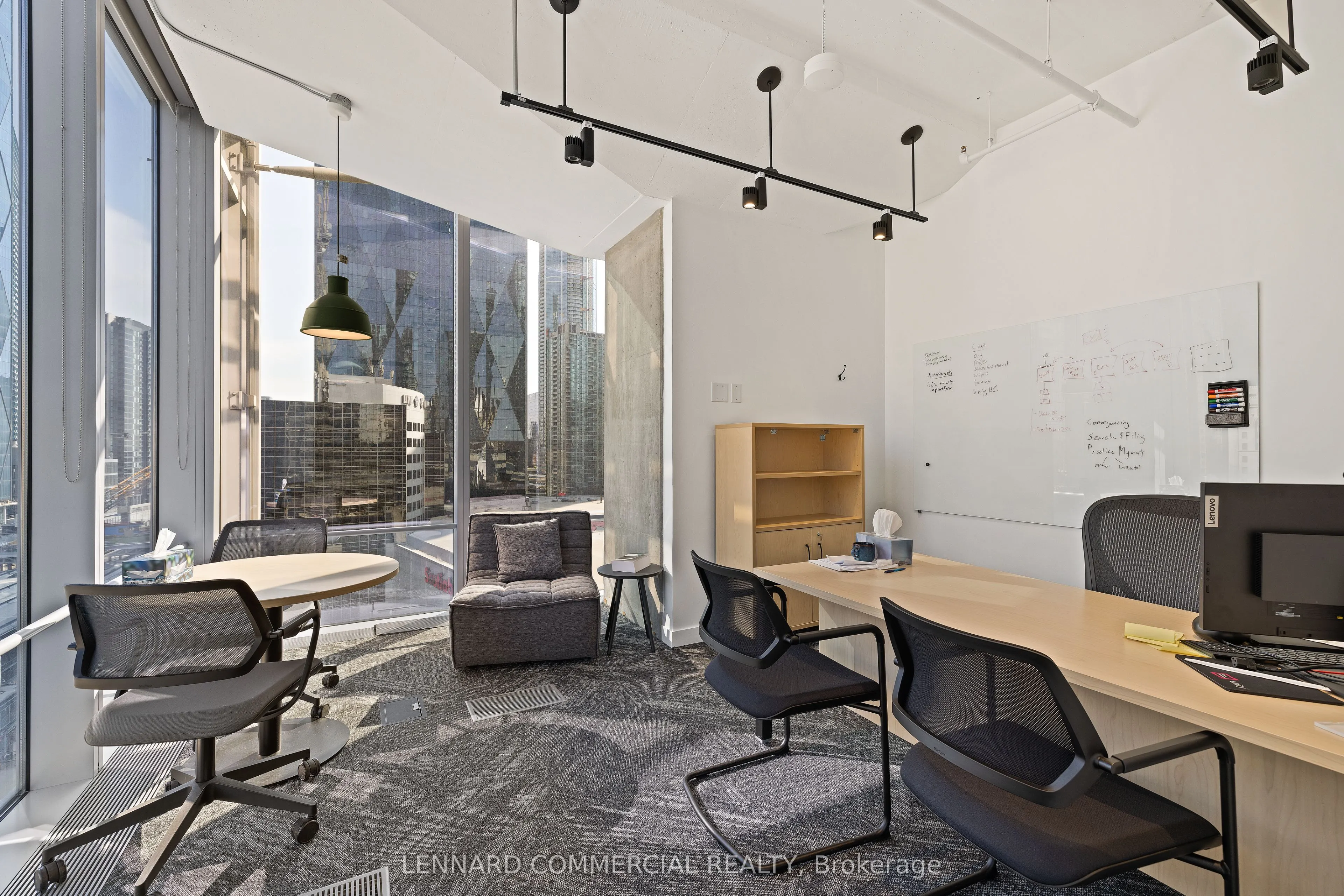25 York Street, #1100