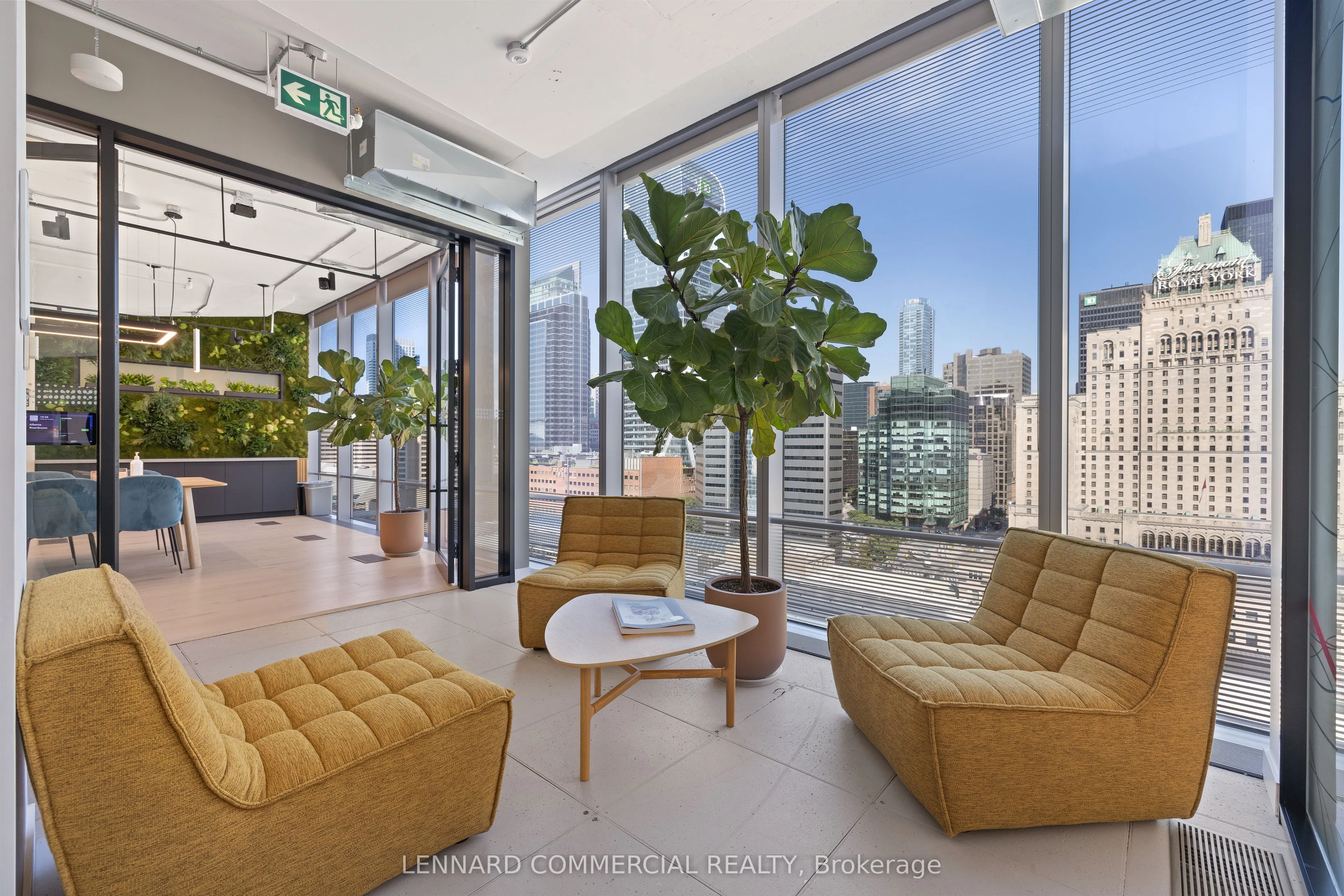 25 York Street, #1100