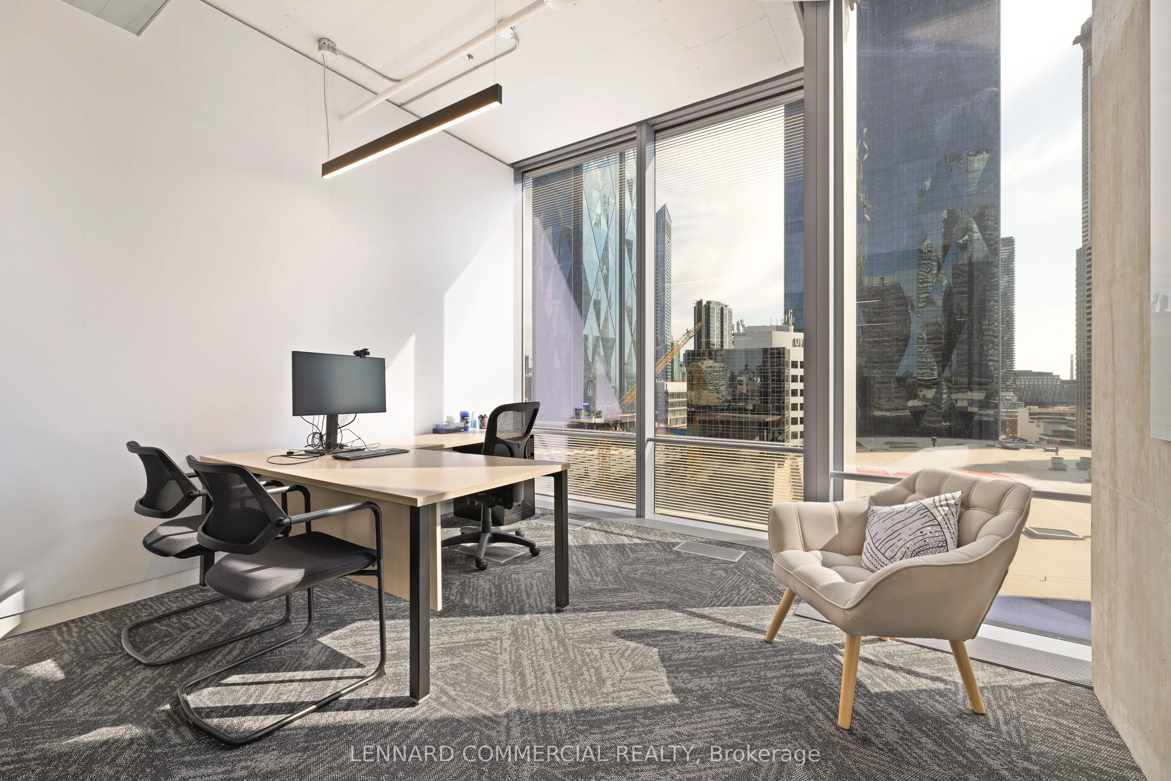25 York Street, #1100