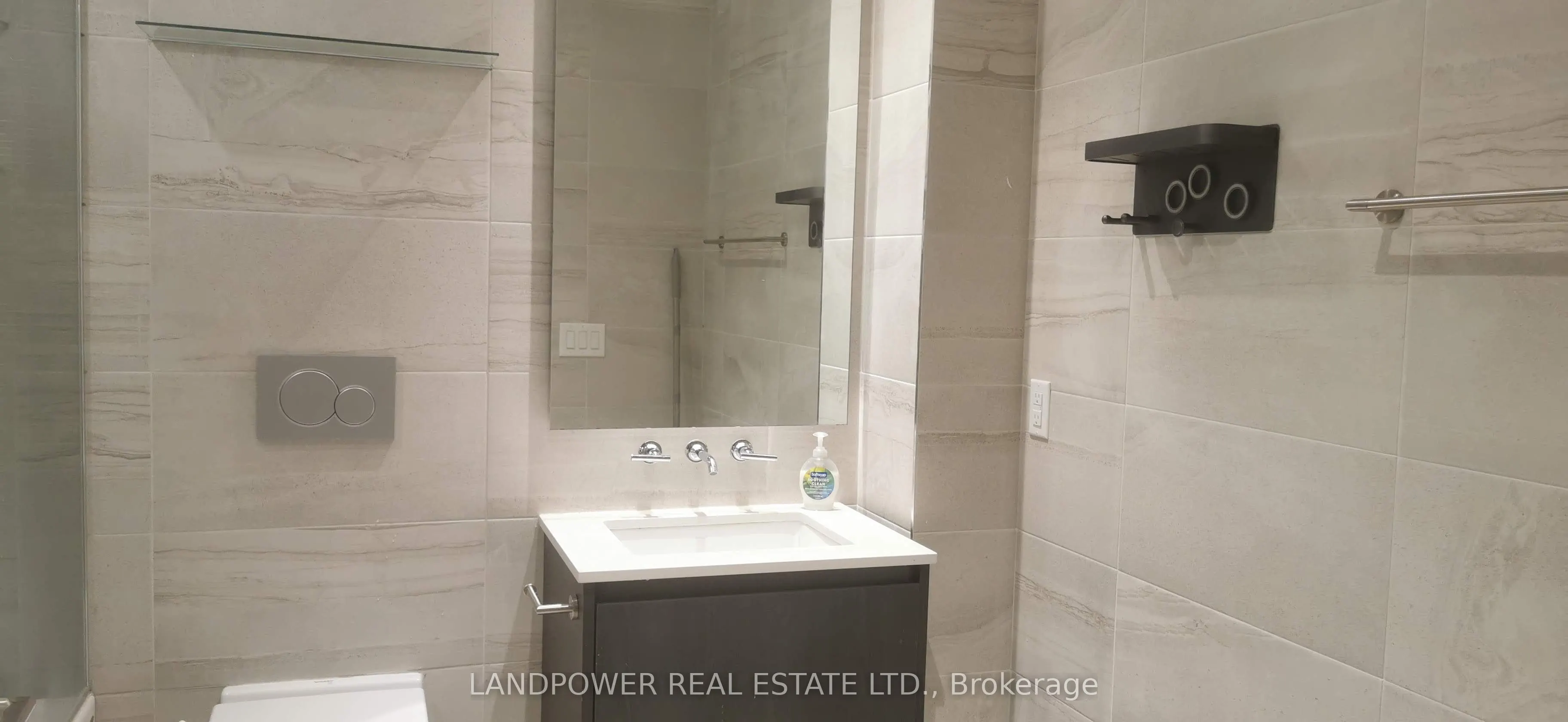 81 Wellesley Street E, #2604