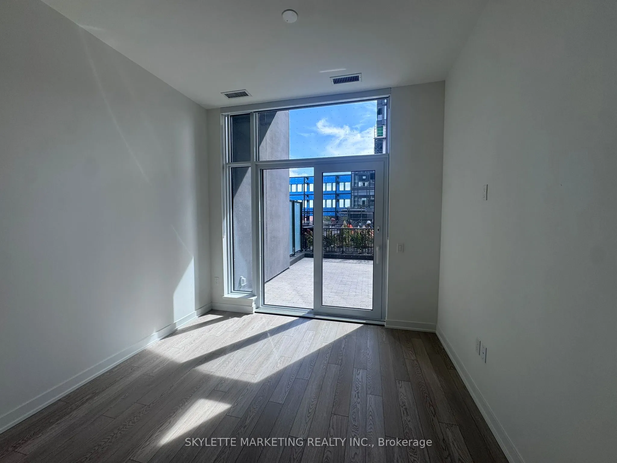 1 Kyle Lowry Road, #118