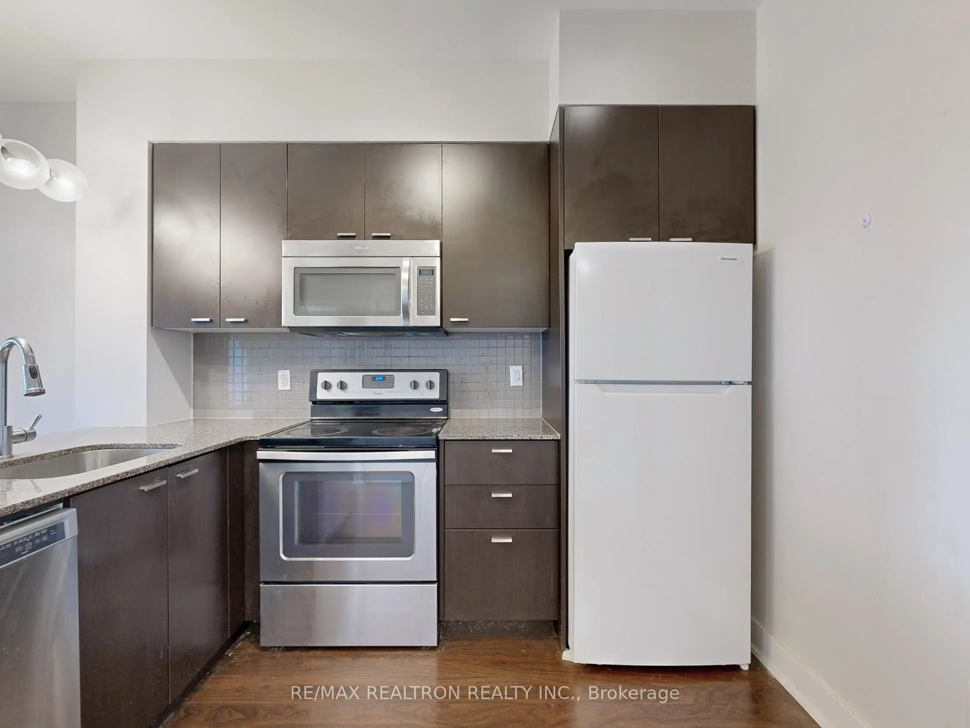88 Sheppard Avenue E, #307