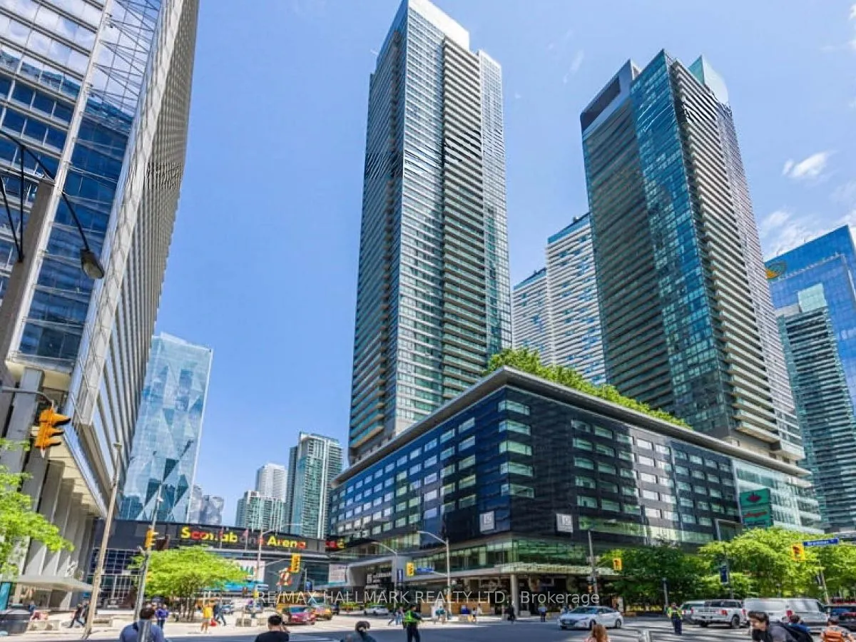 65 Bremner Boulevard, #2109