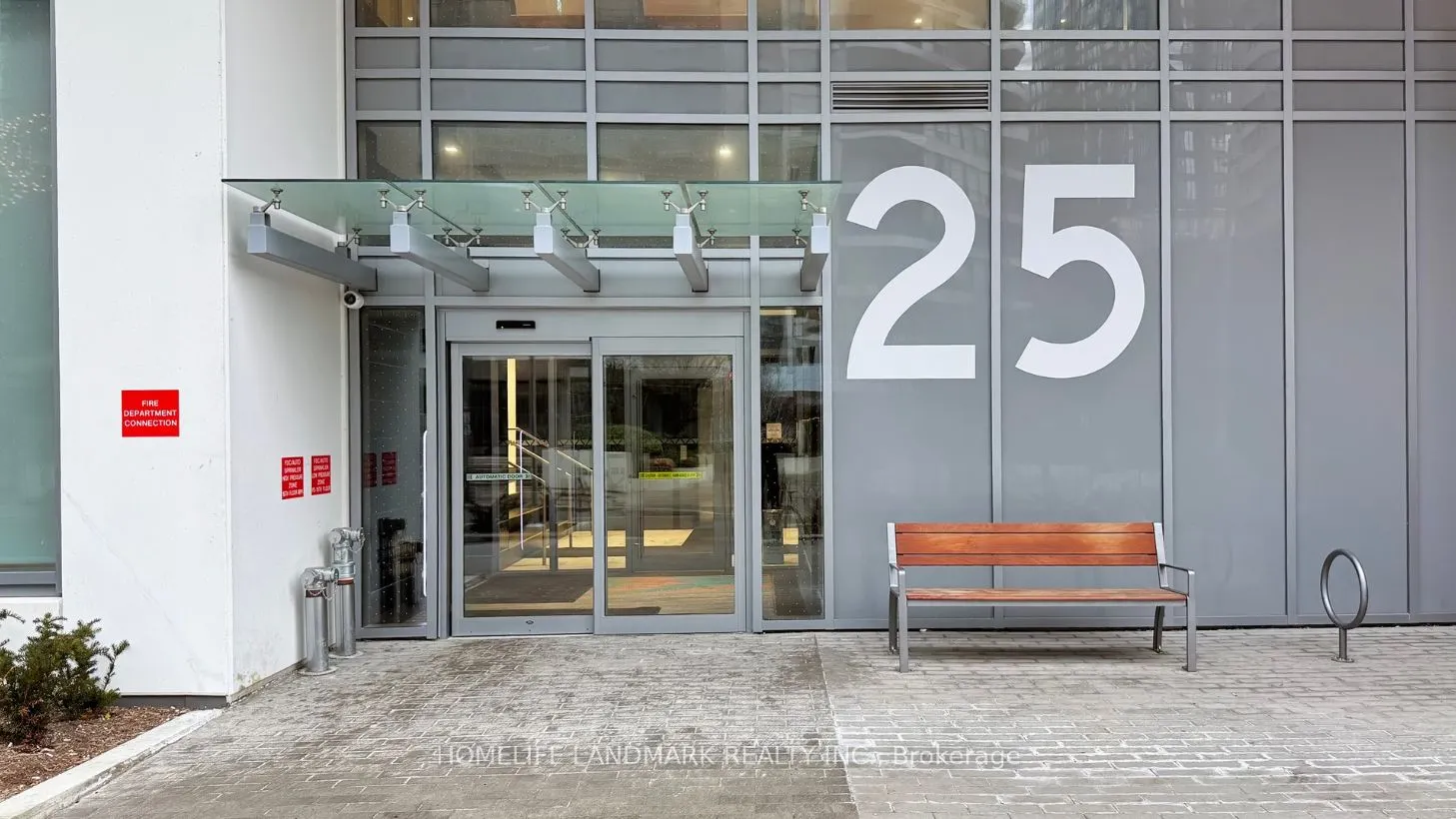 25 Holly Street, #1902