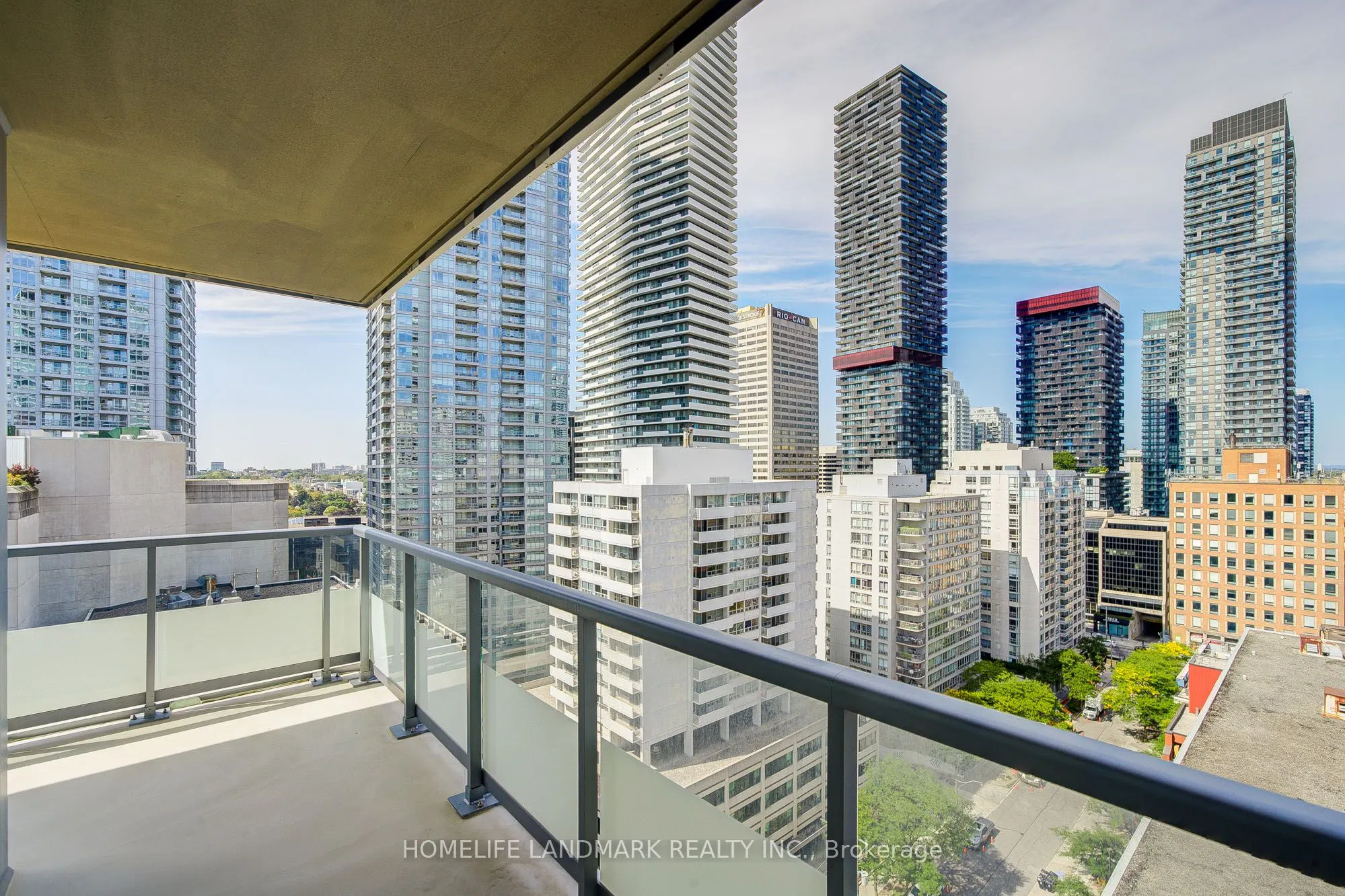 25 Holly Street, #1902