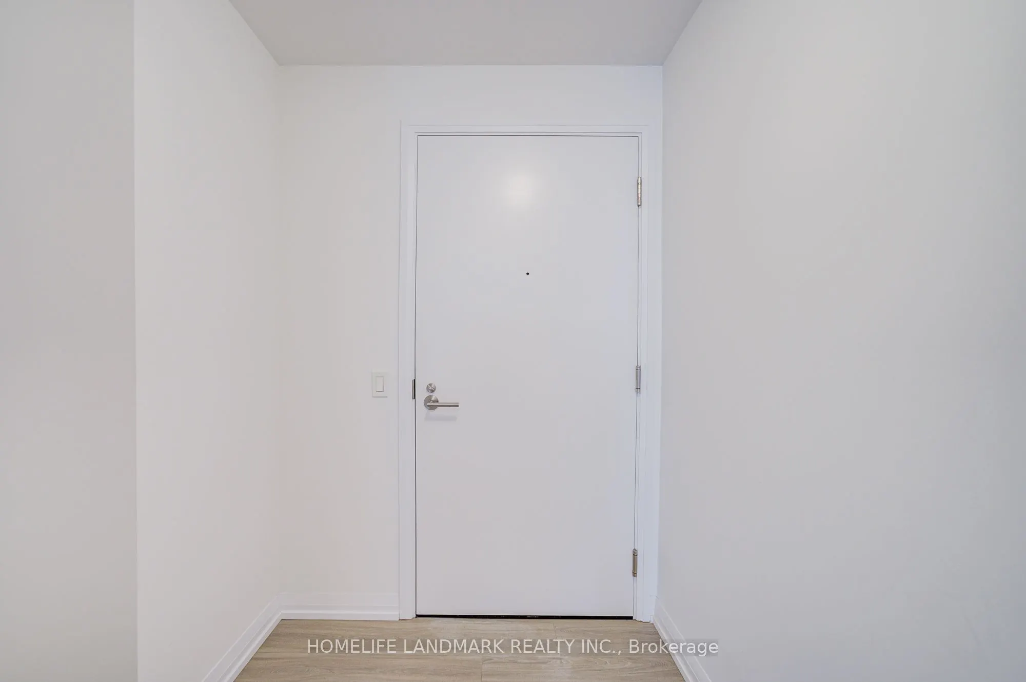 25 Holly Street, #1902