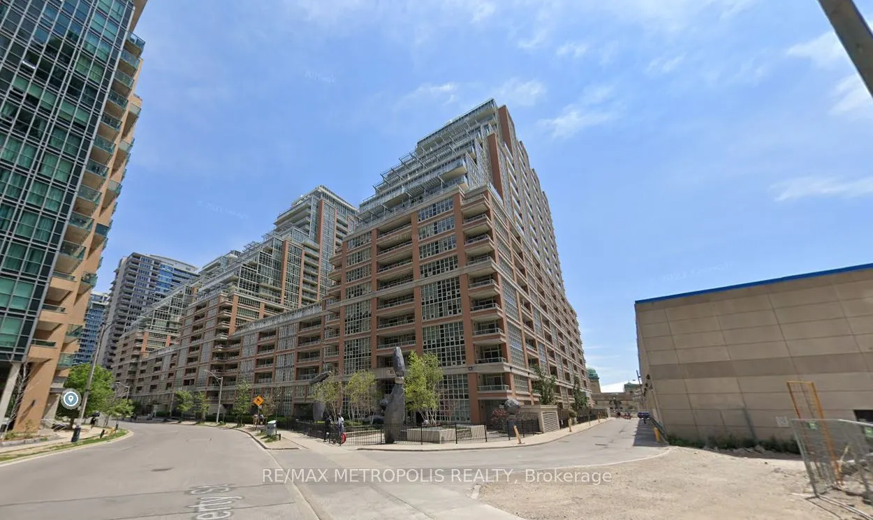 85 East Liberty Street, #428