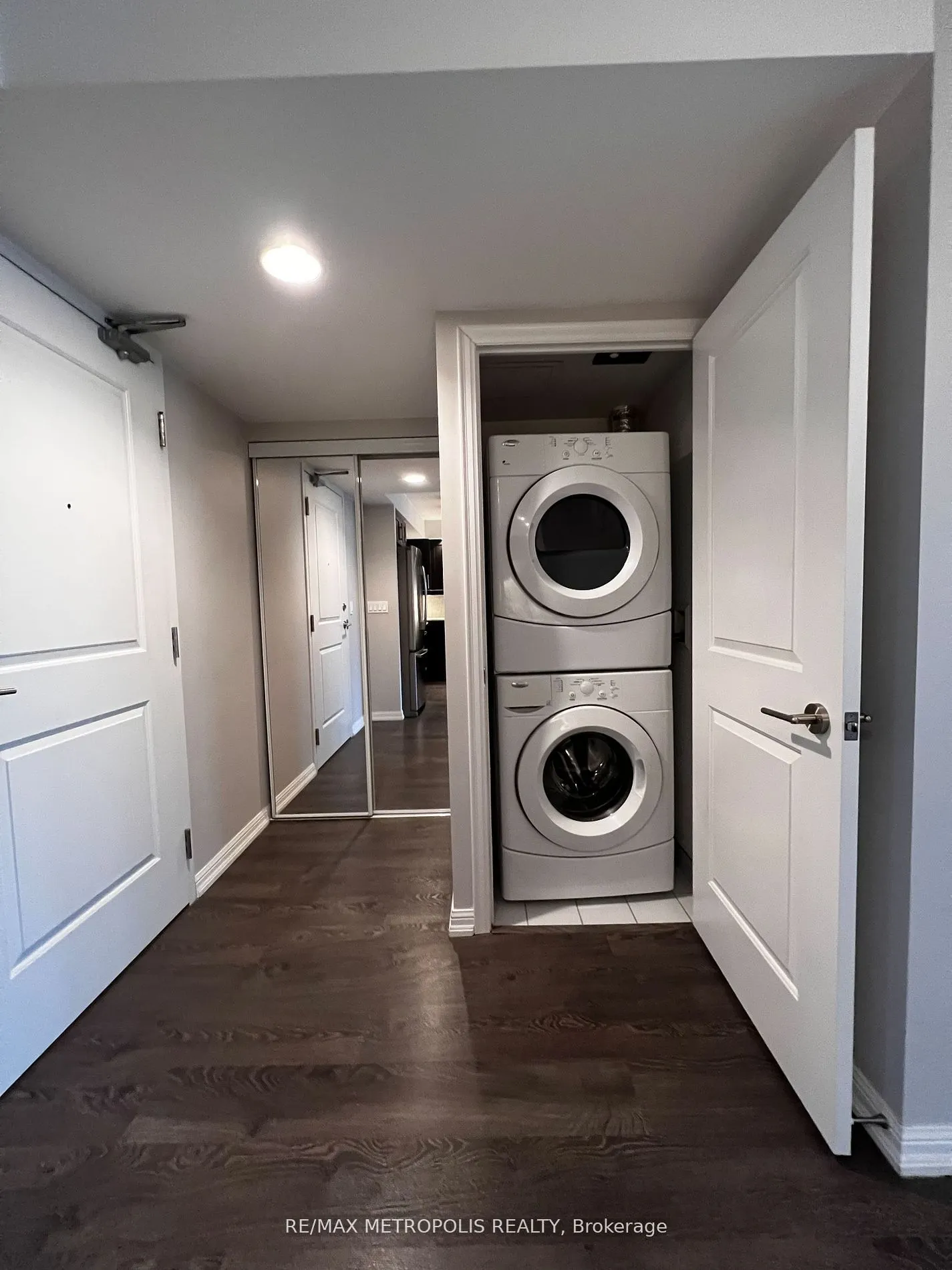 85 East Liberty Street, #428