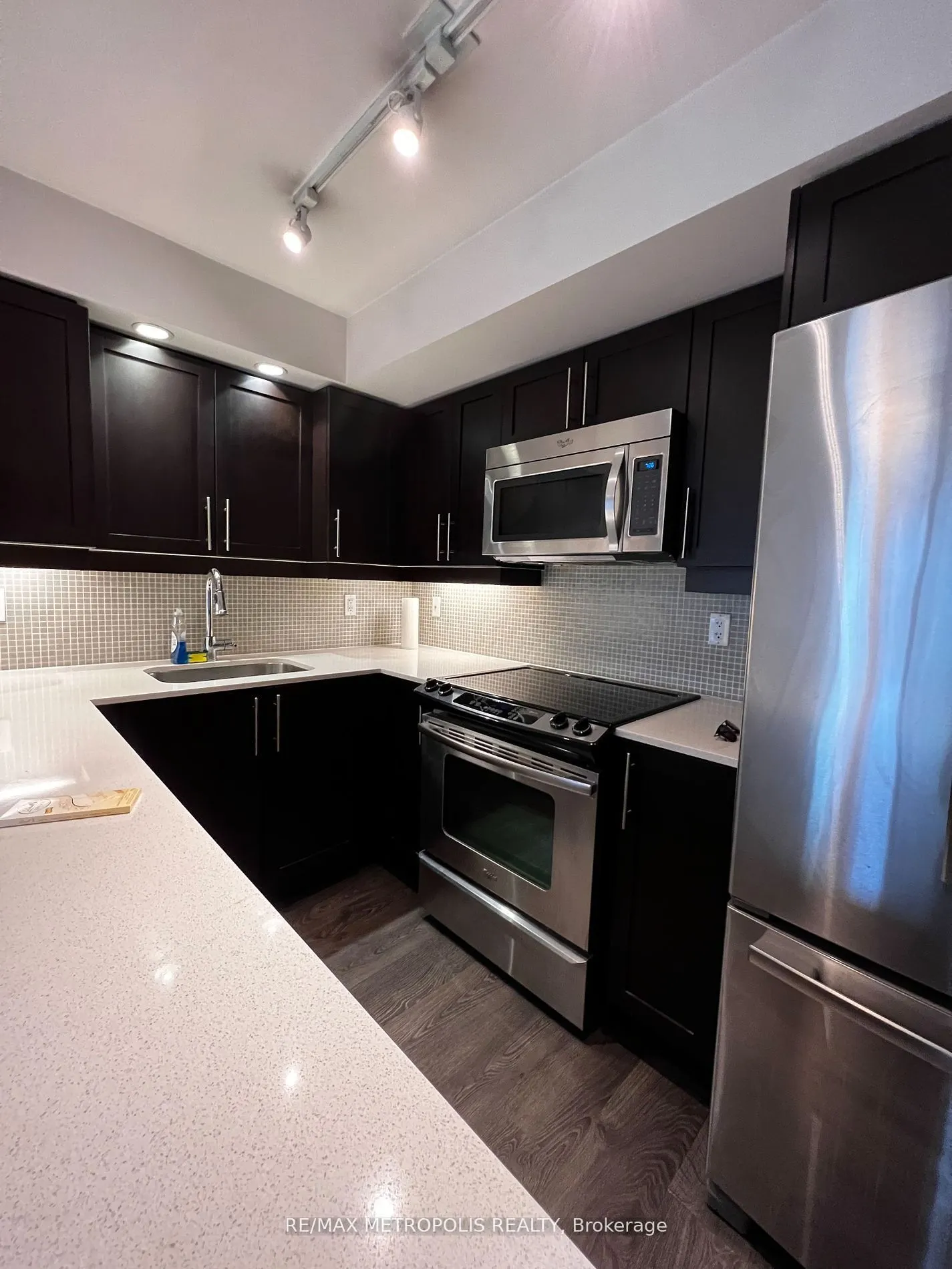 85 East Liberty Street, #428