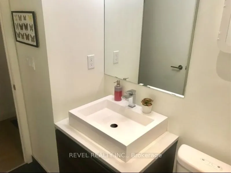 111 Bathurst Street, #1501