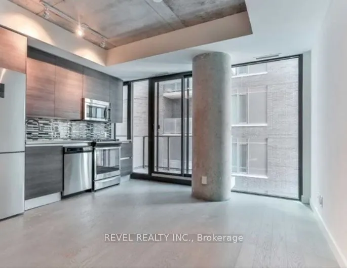 111 Bathurst Street, #1501