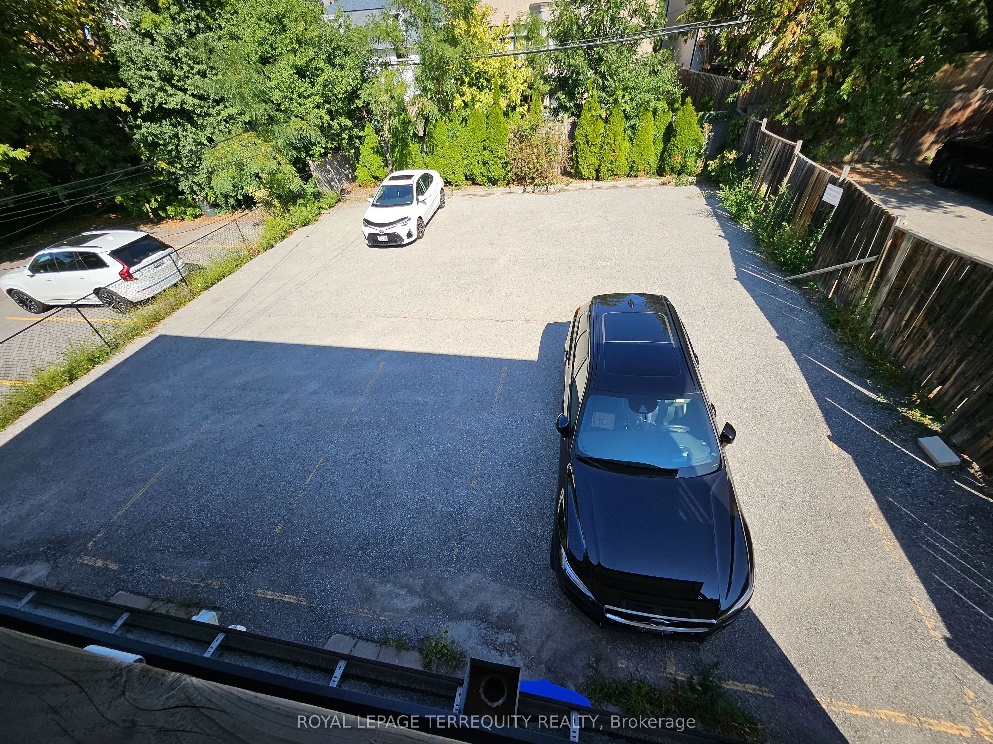 116 Sheppard Avenue W, #Second Floor