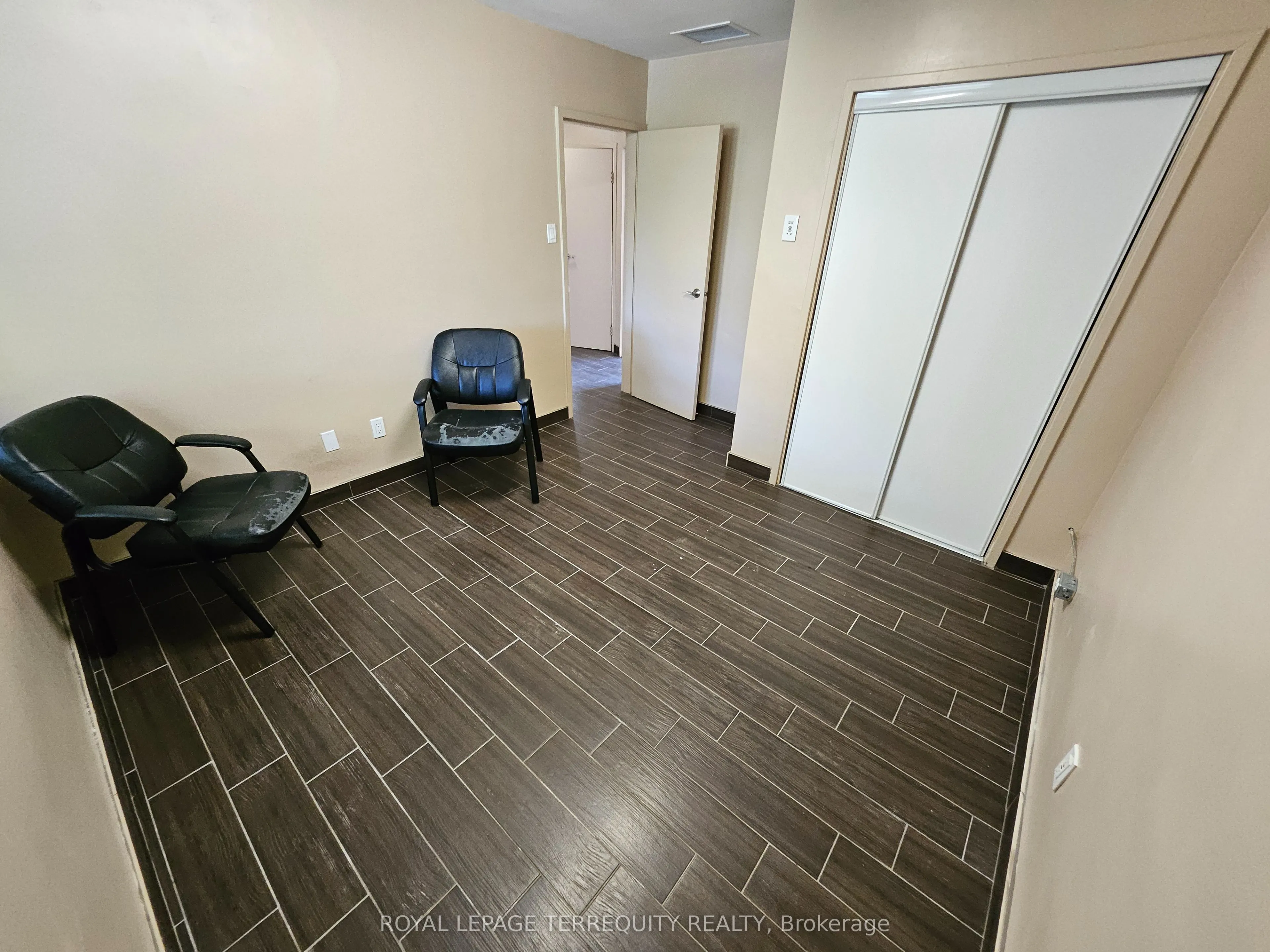 116 Sheppard Avenue W, #Second Floor