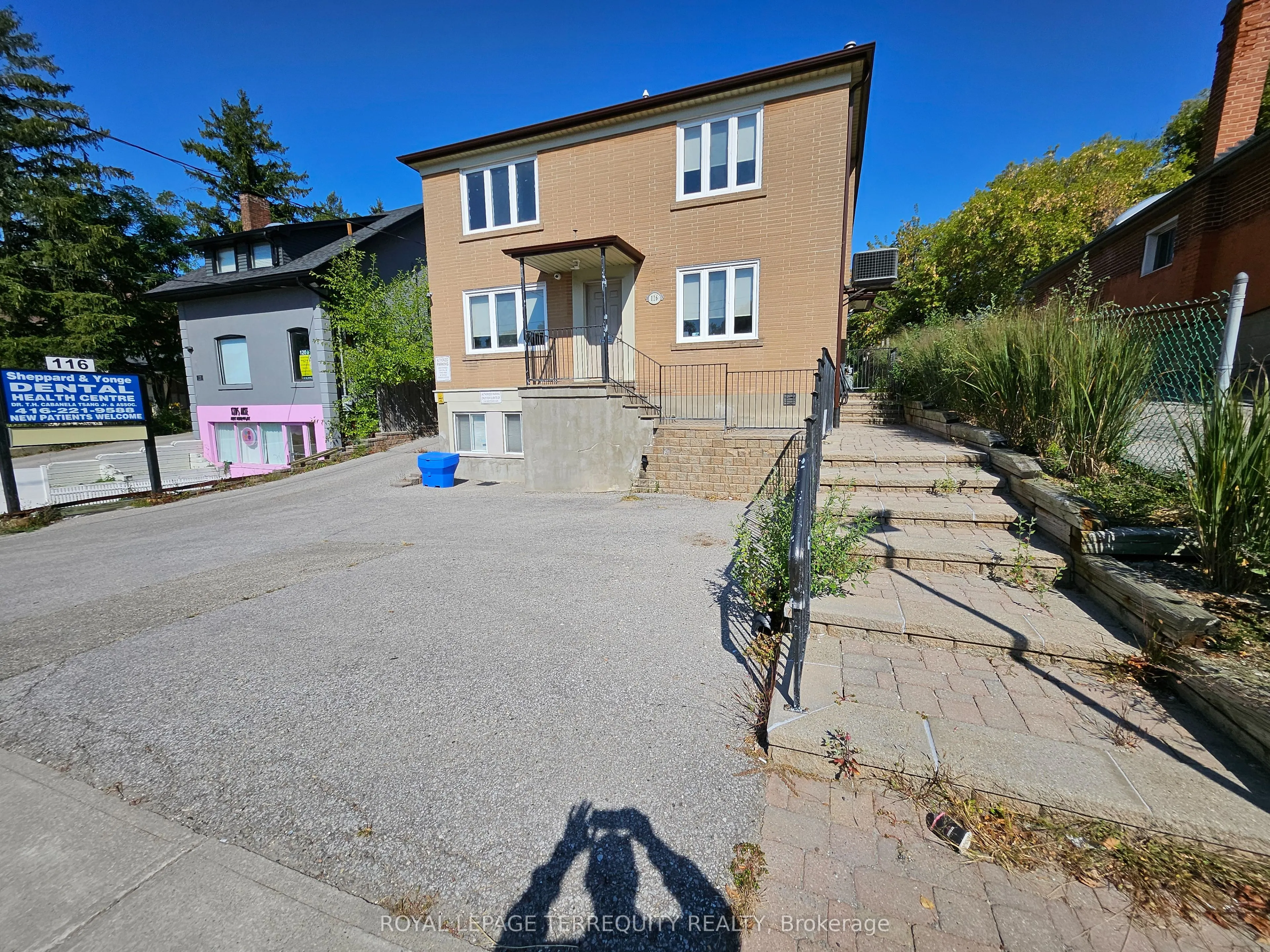 116 Sheppard Avenue W, #Second Floor