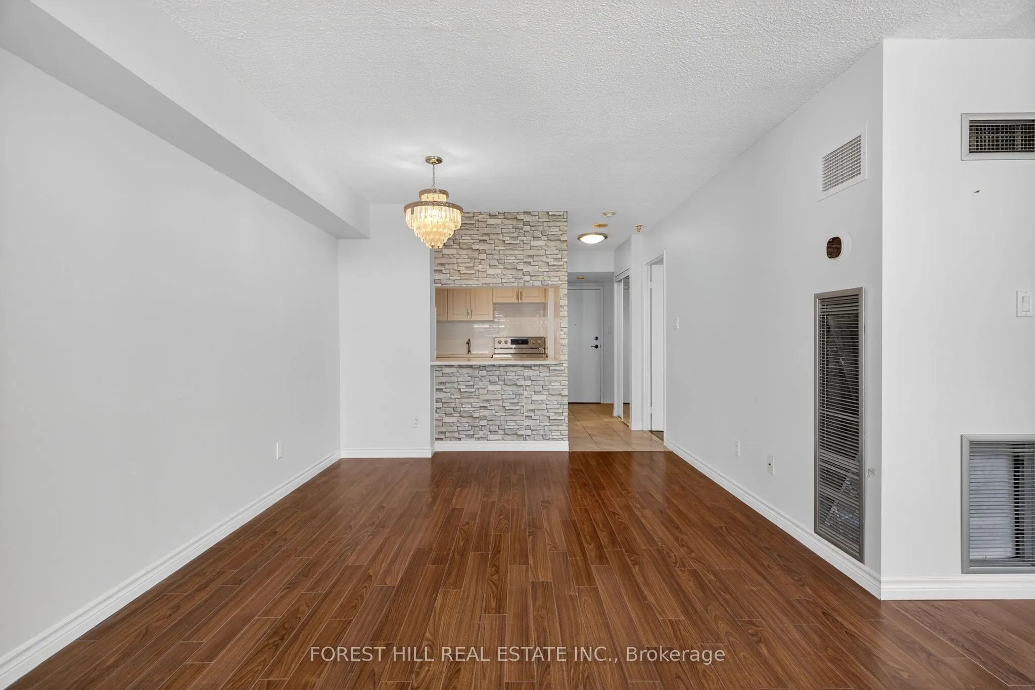 633 Bay Street, #2322