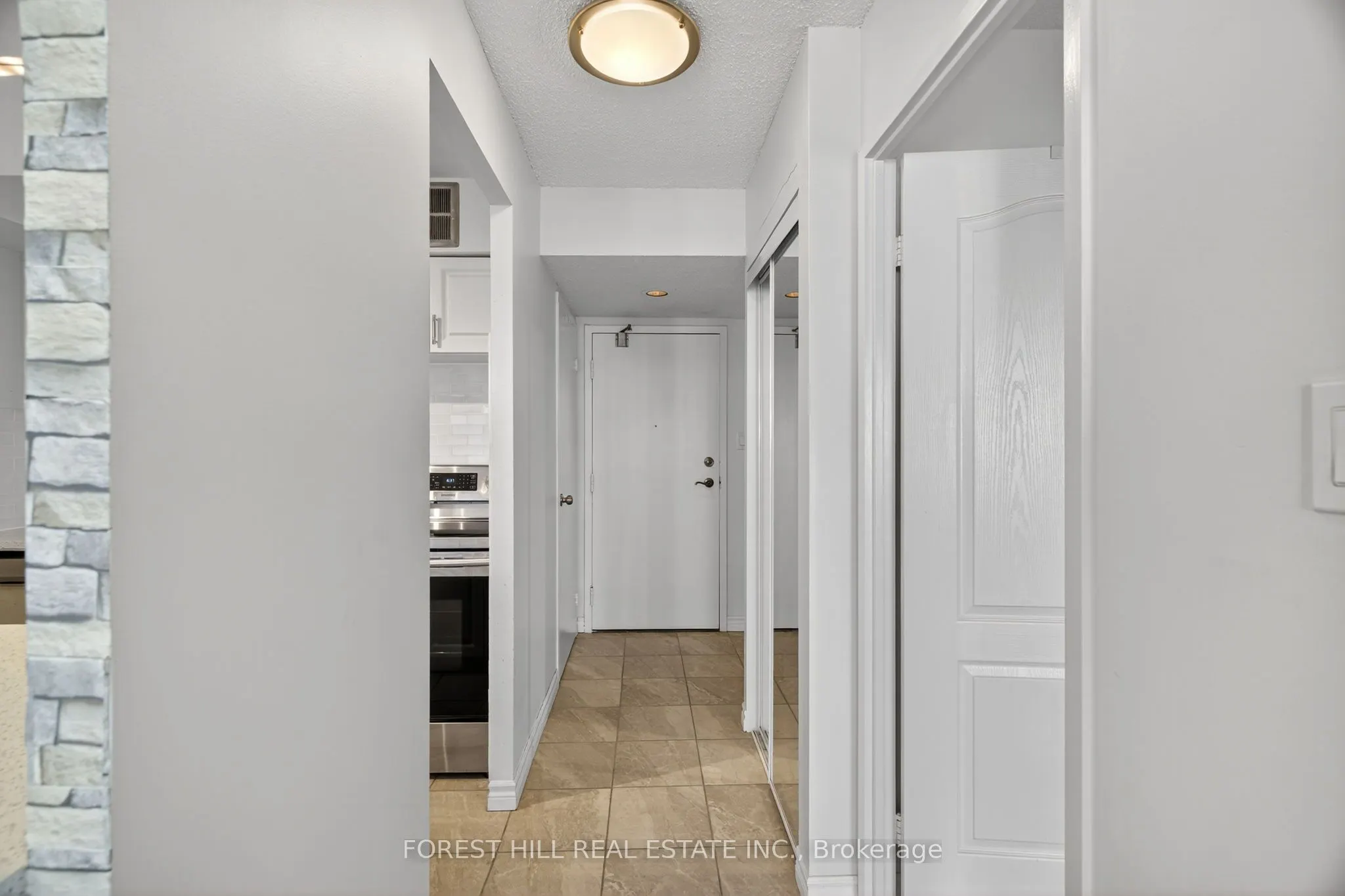 633 Bay Street, #2322