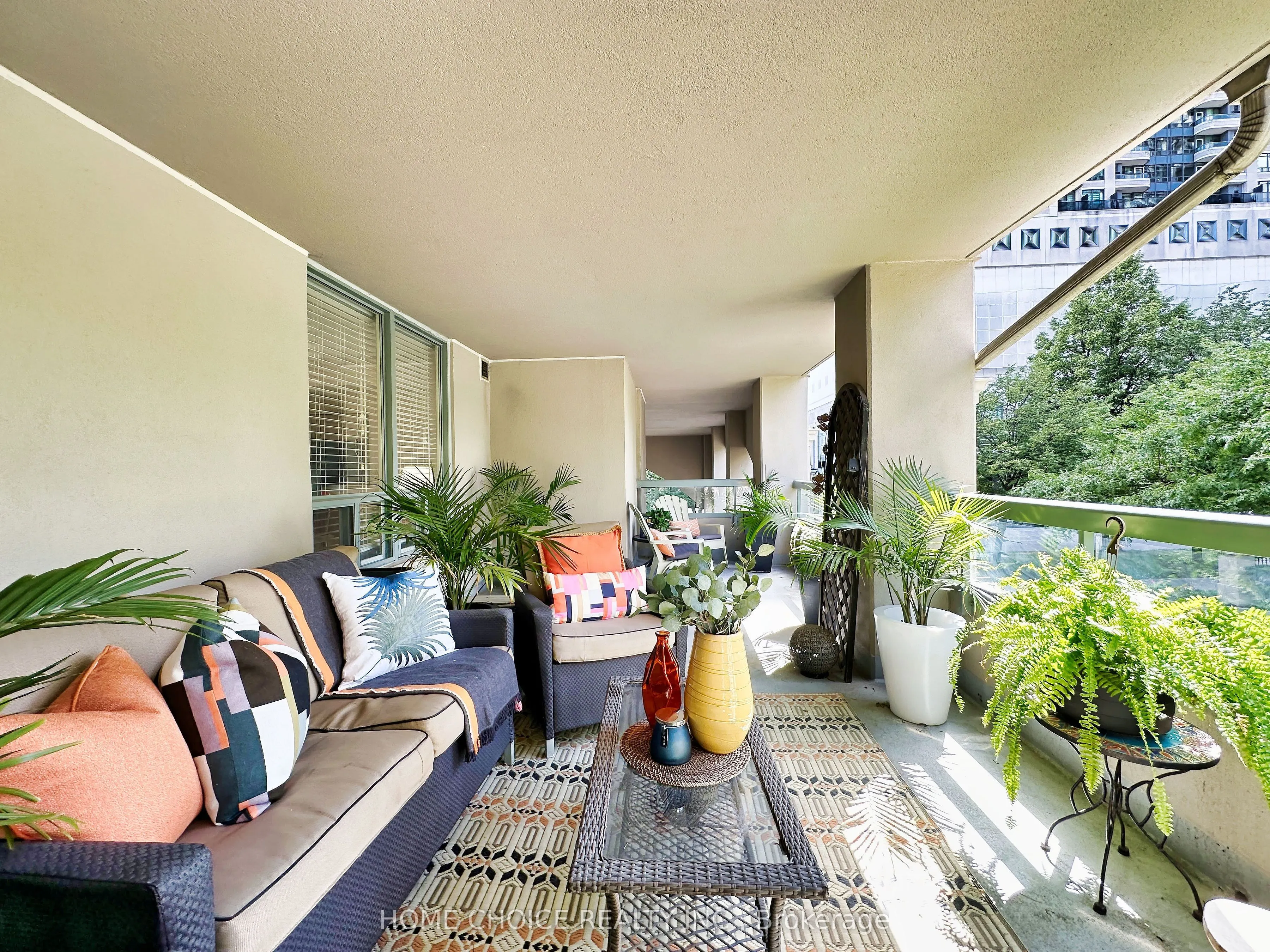 28 Empress Avenue, #215