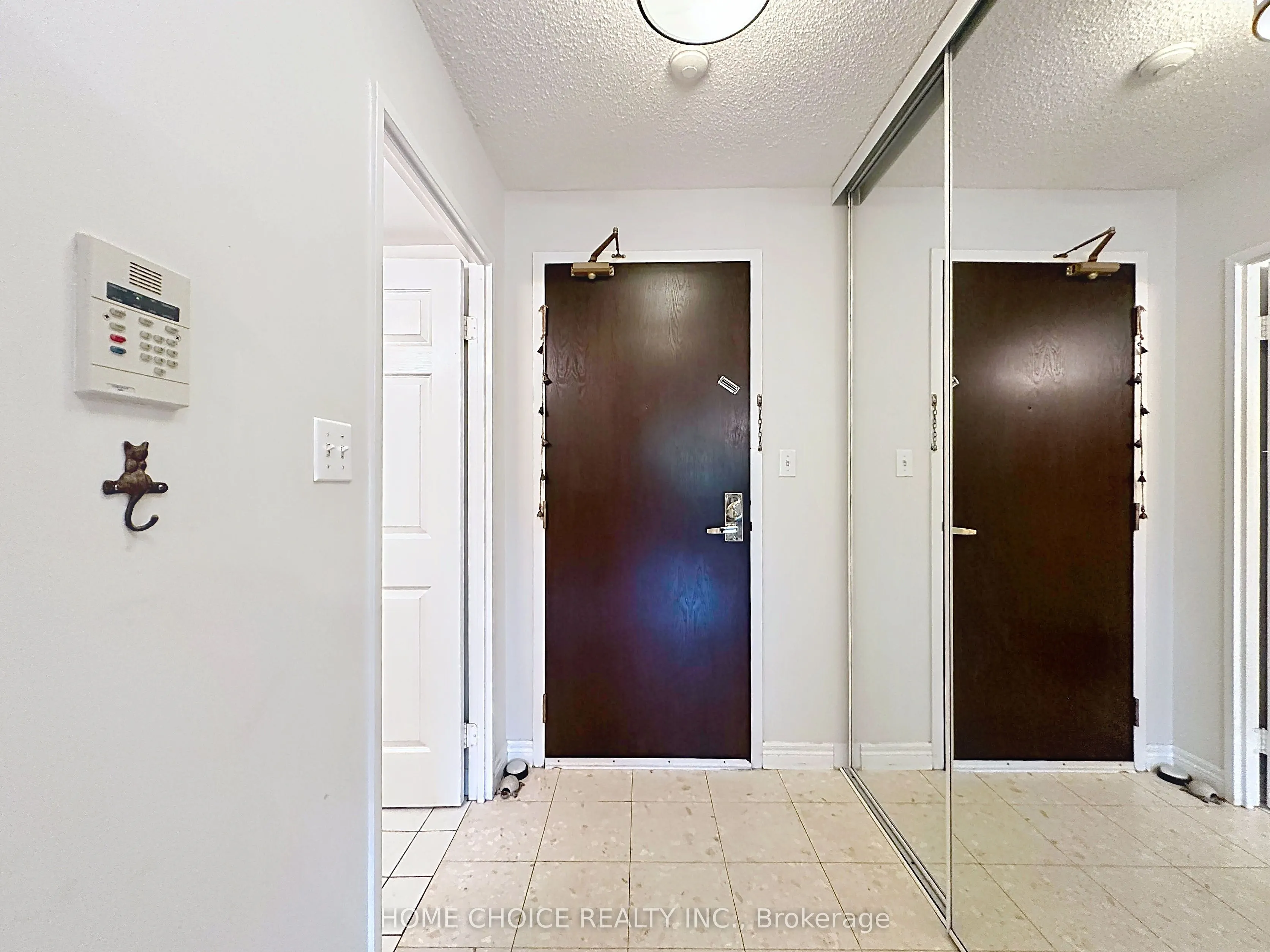 28 Empress Avenue, #215