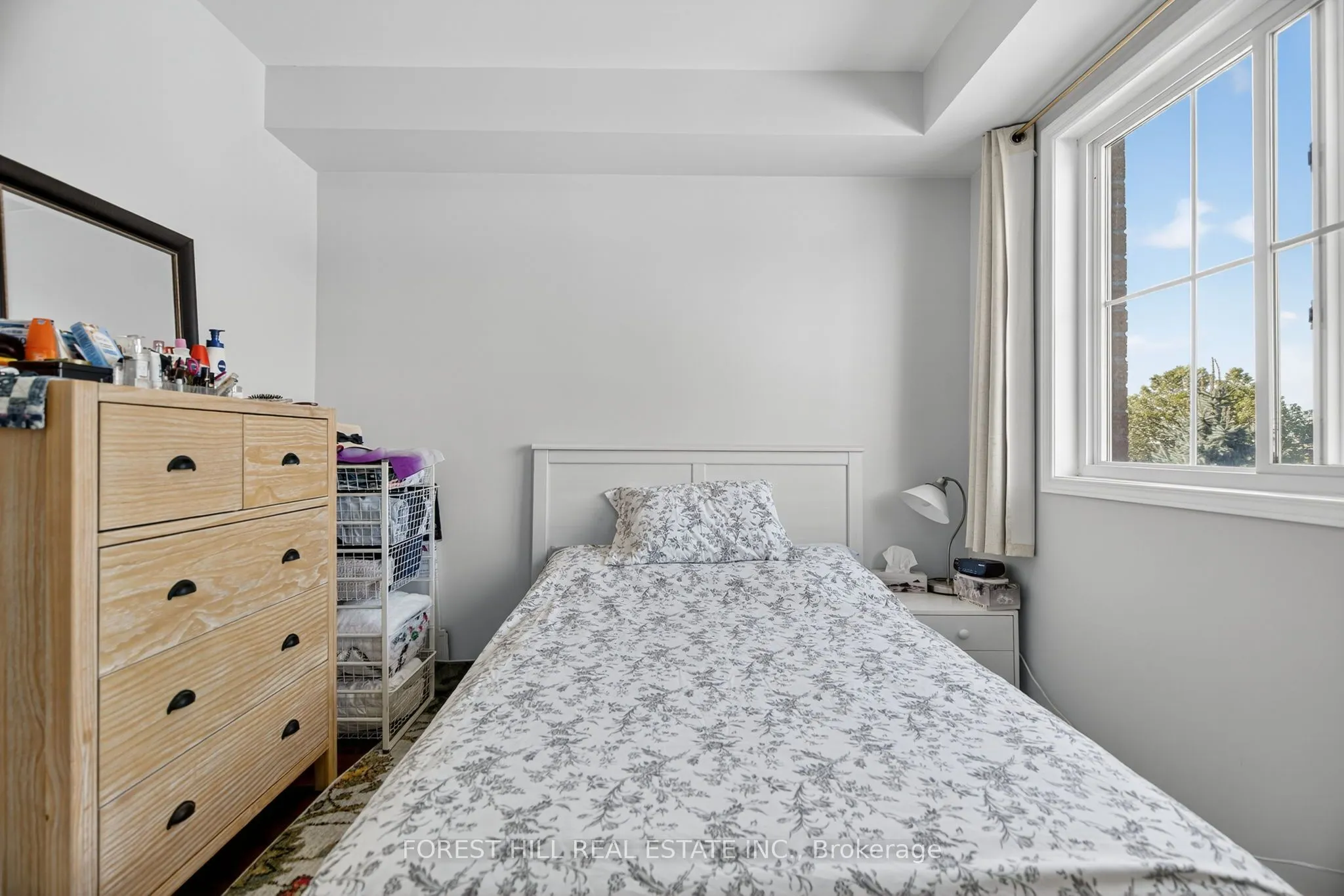 1785 Eglinton Avenue E, #305
