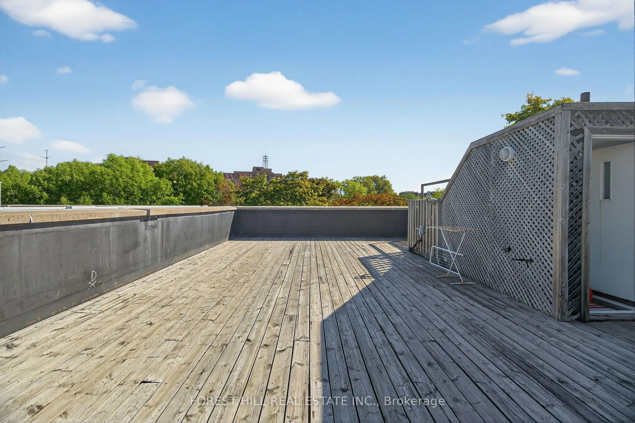 1785 Eglinton Avenue E, #305