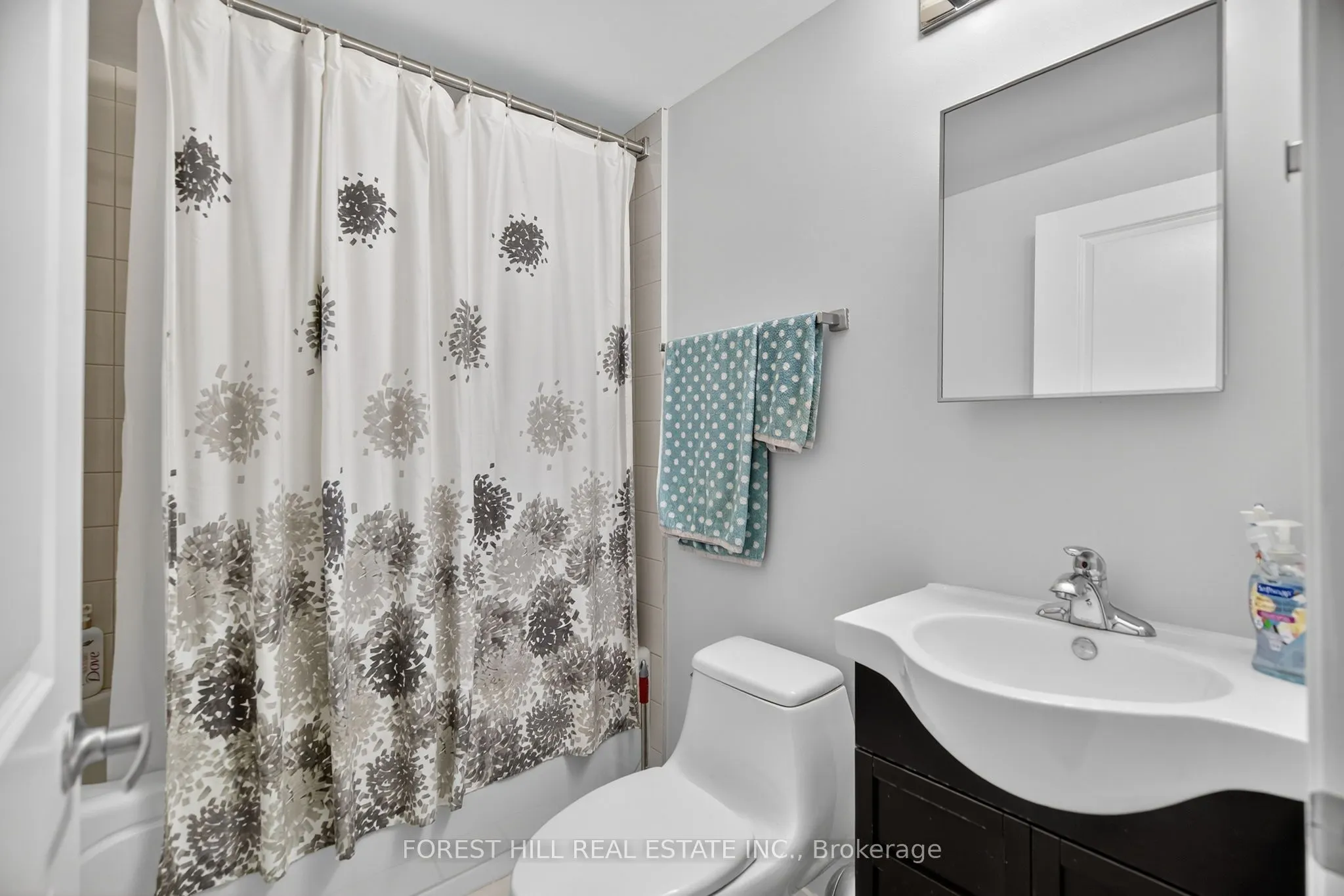 1785 Eglinton Avenue E, #305
