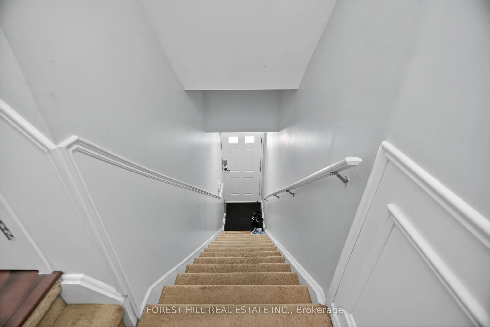 1785 Eglinton Avenue E, #305
