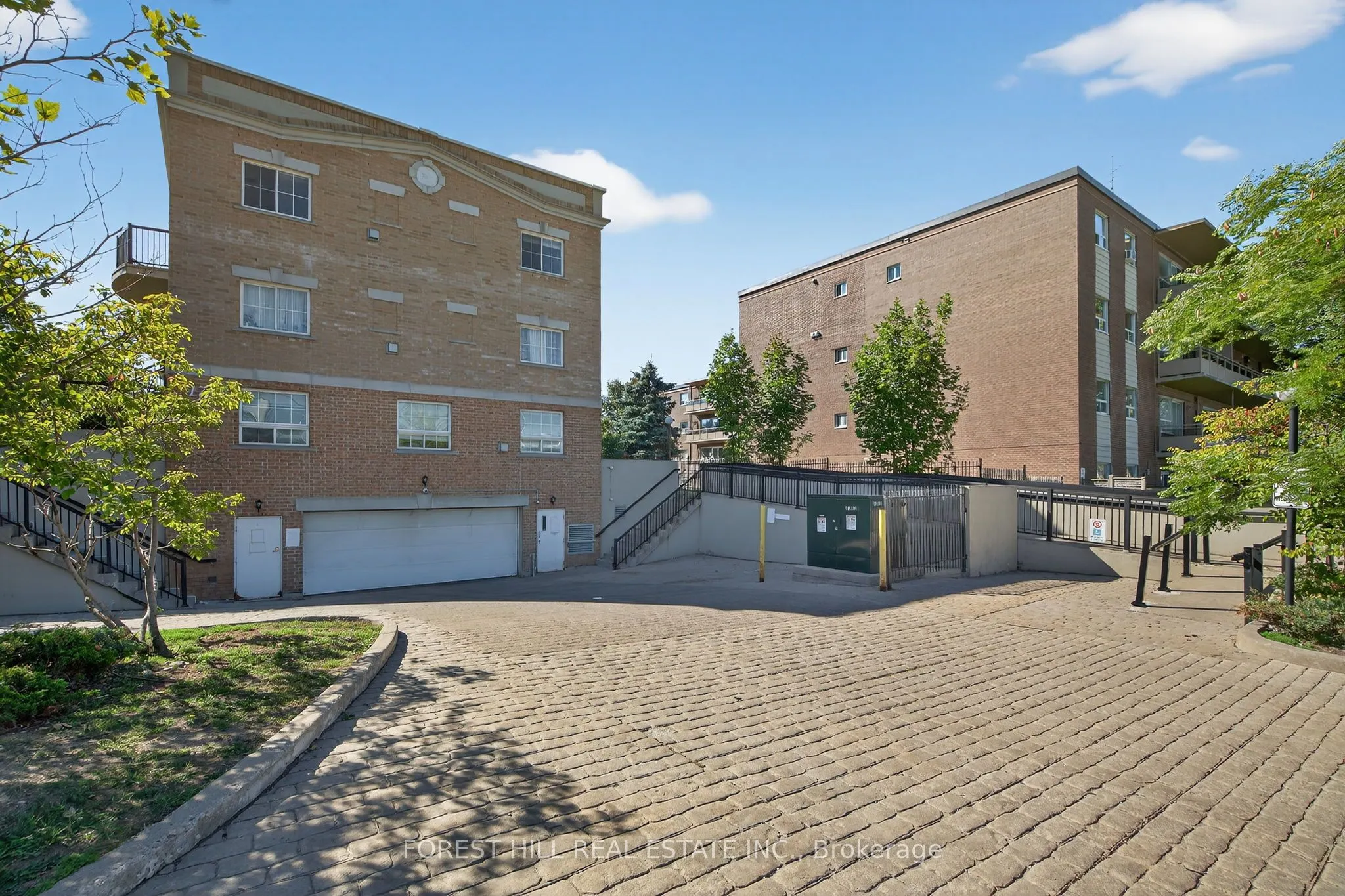 1785 Eglinton Avenue E, #305