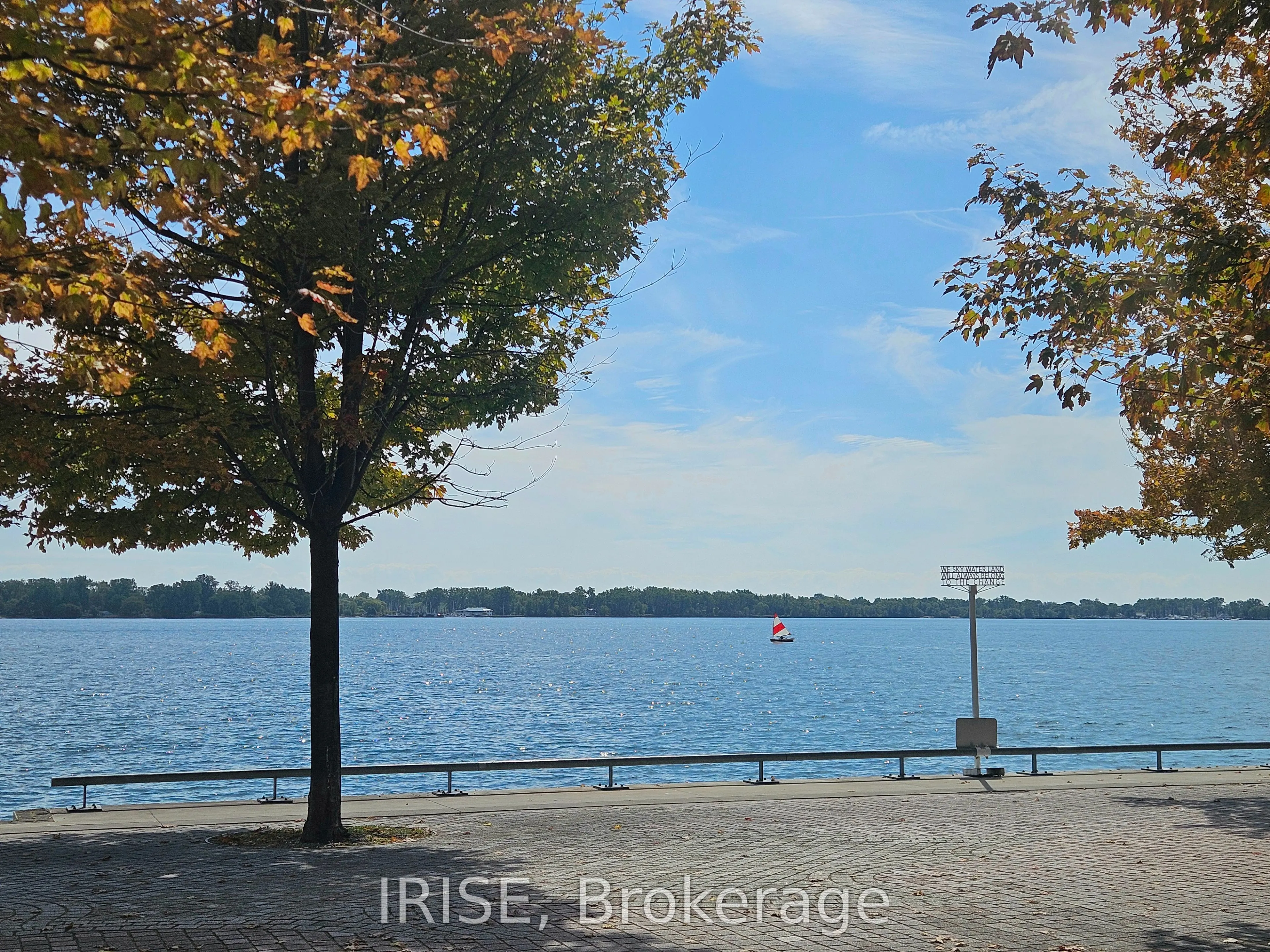 118 Merchants Wharf, #419