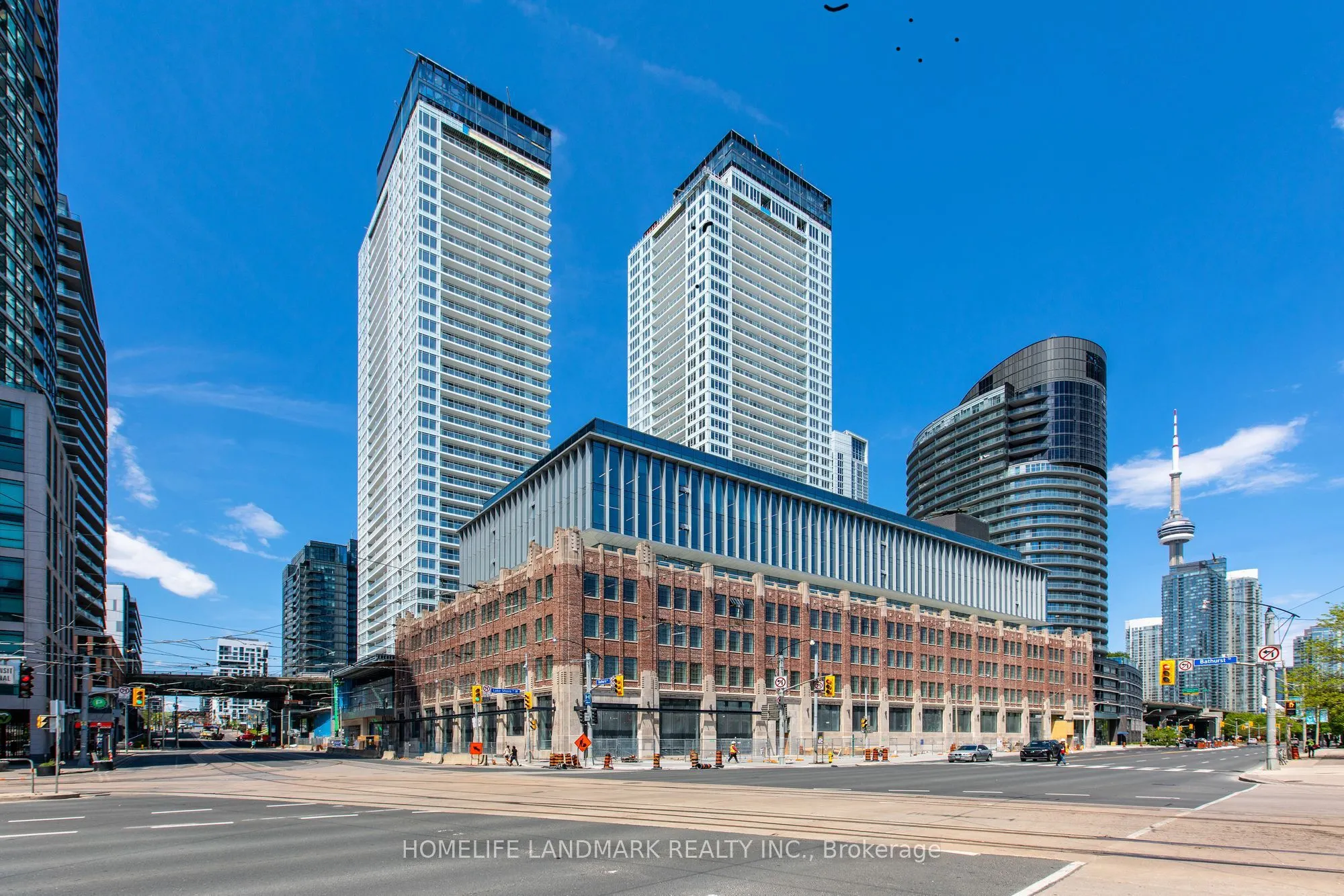 19 Bathurst Street, #612