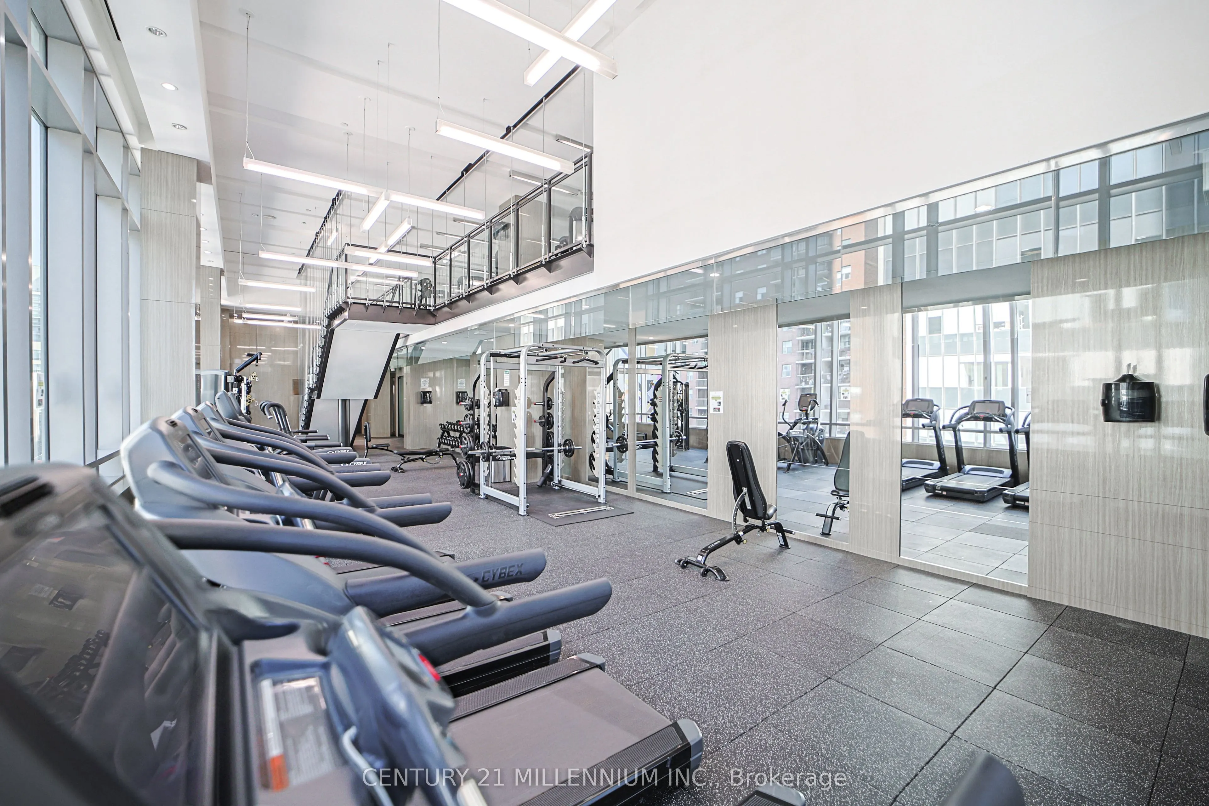 89 Dunfield Avenue, #405