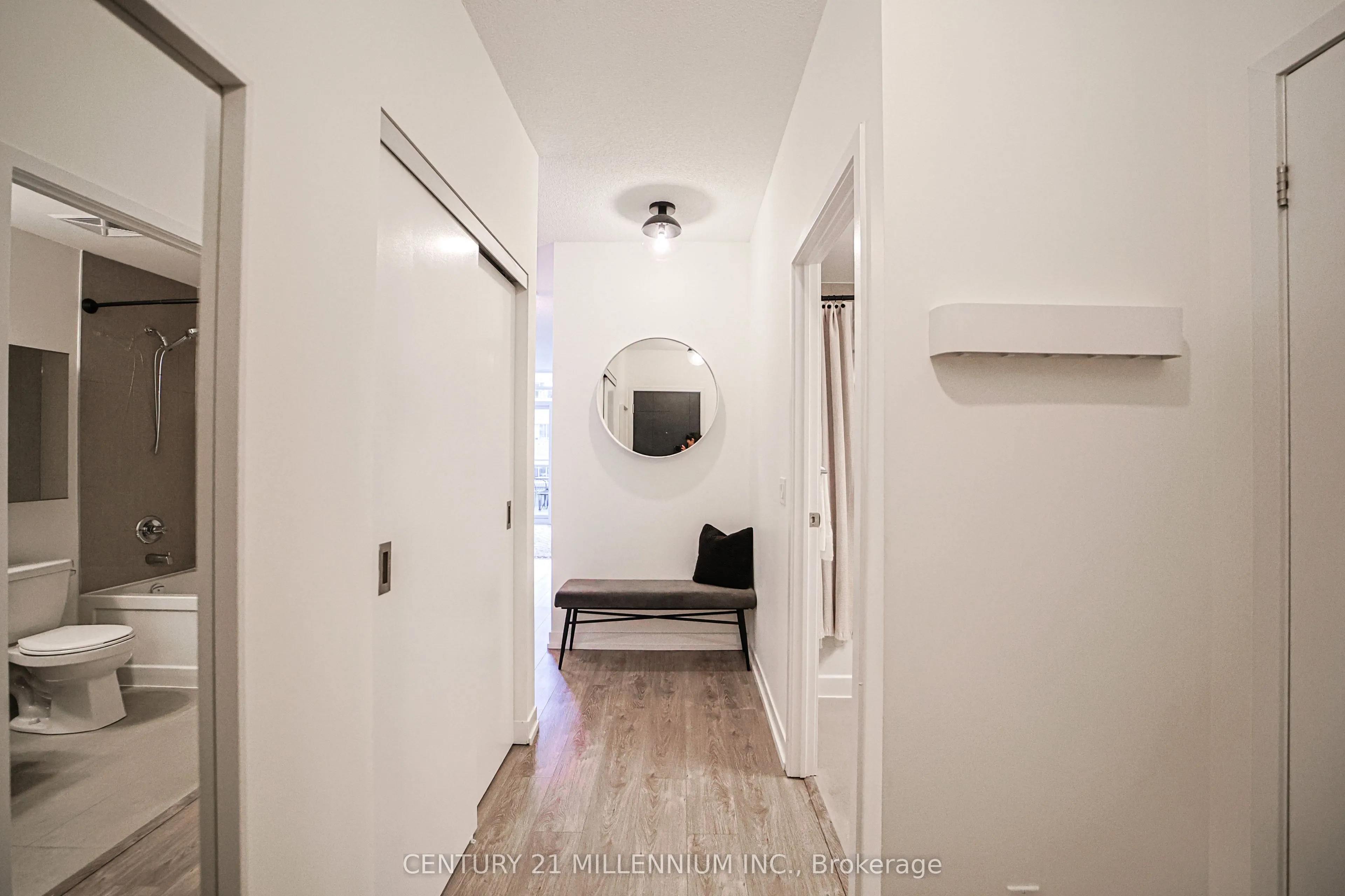 89 Dunfield Avenue, #405