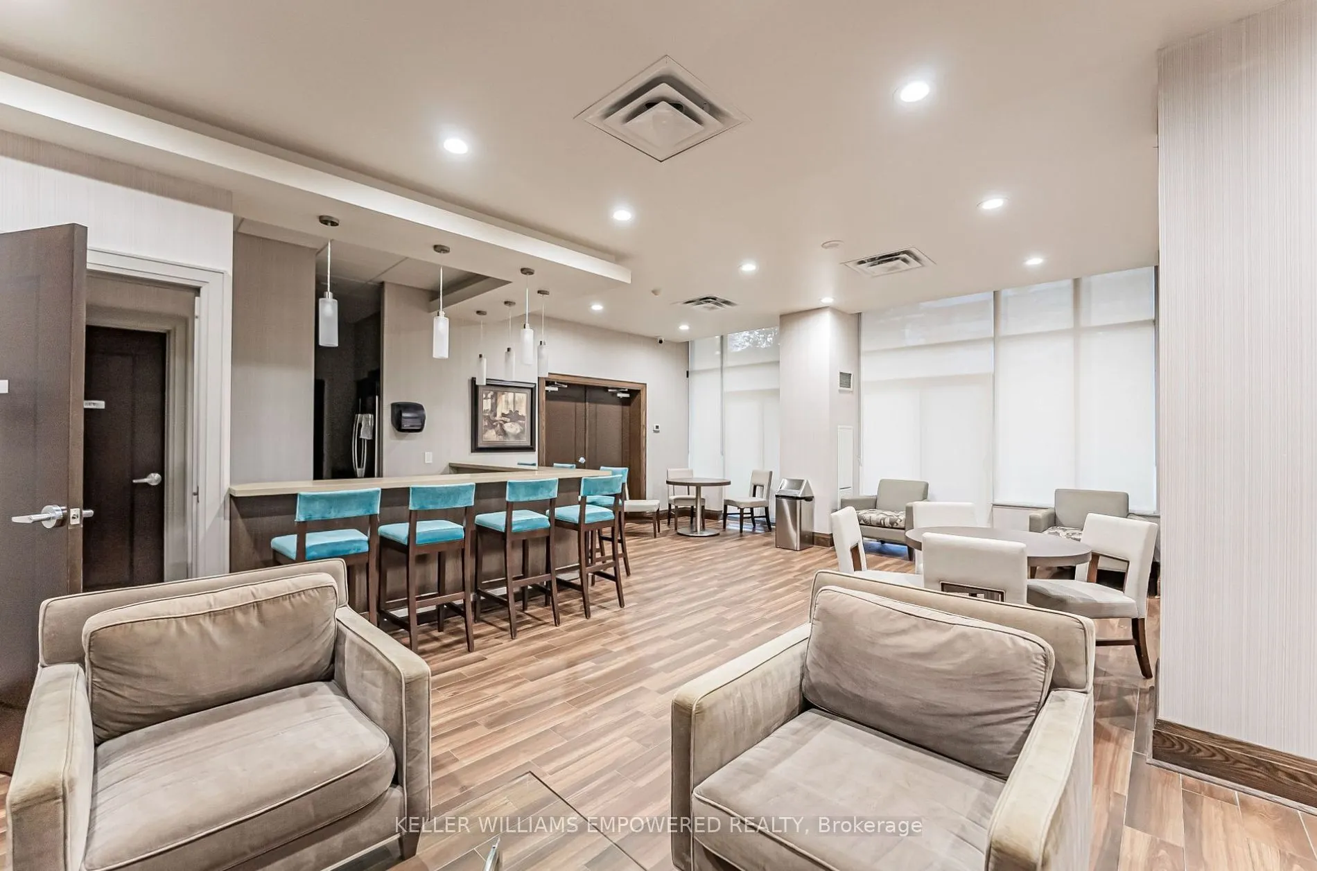 35 Hollywood Avenue, #1123