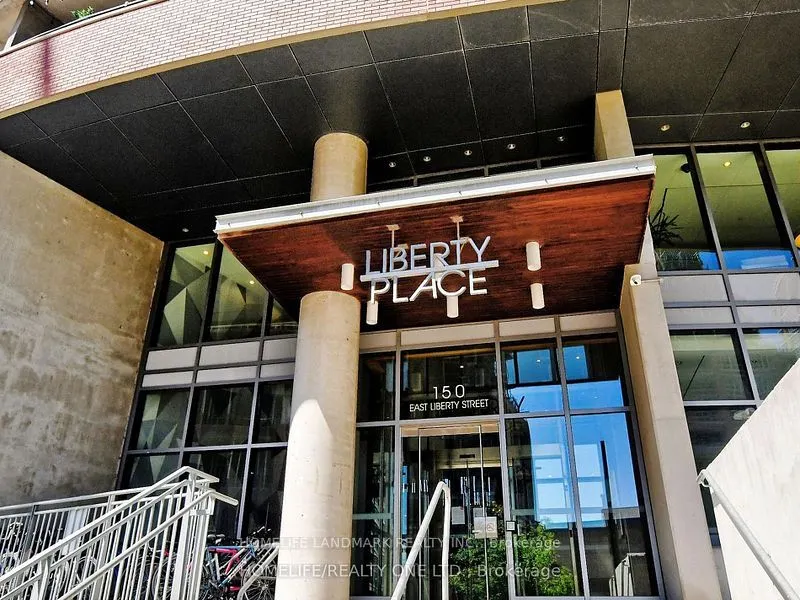 150 East Liberty Street, #1812