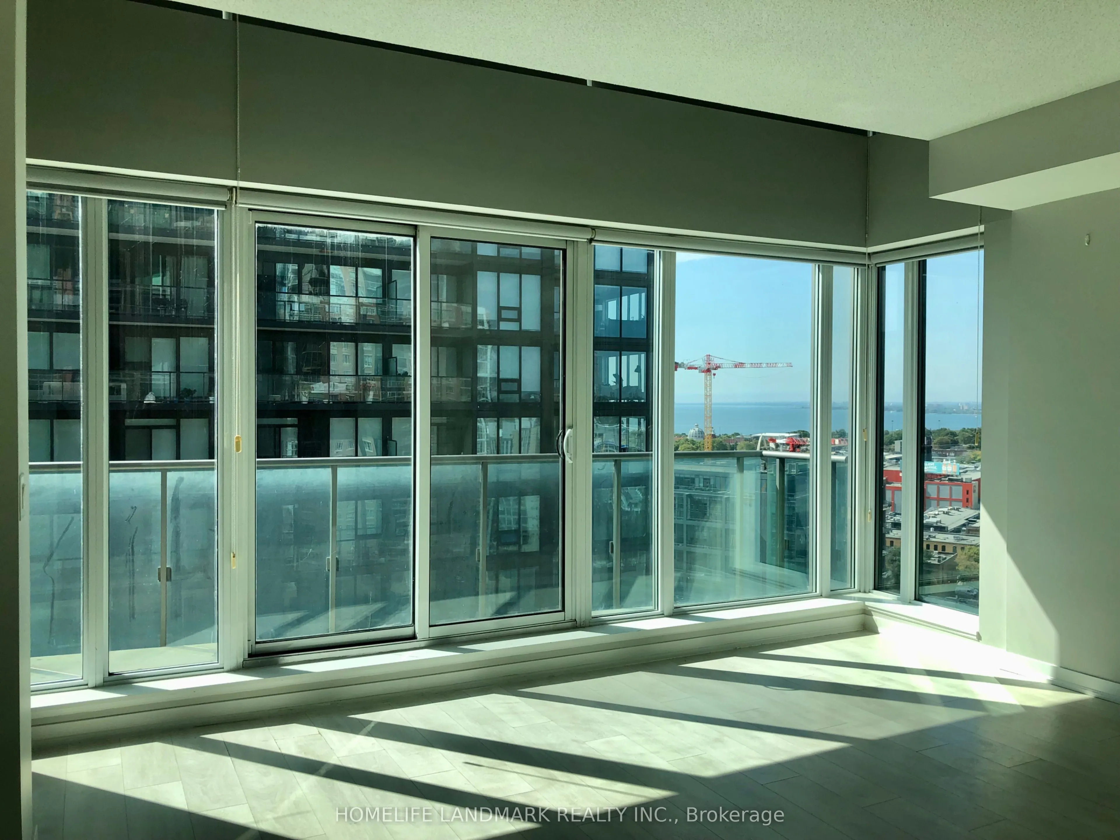 150 East Liberty Street, #1812