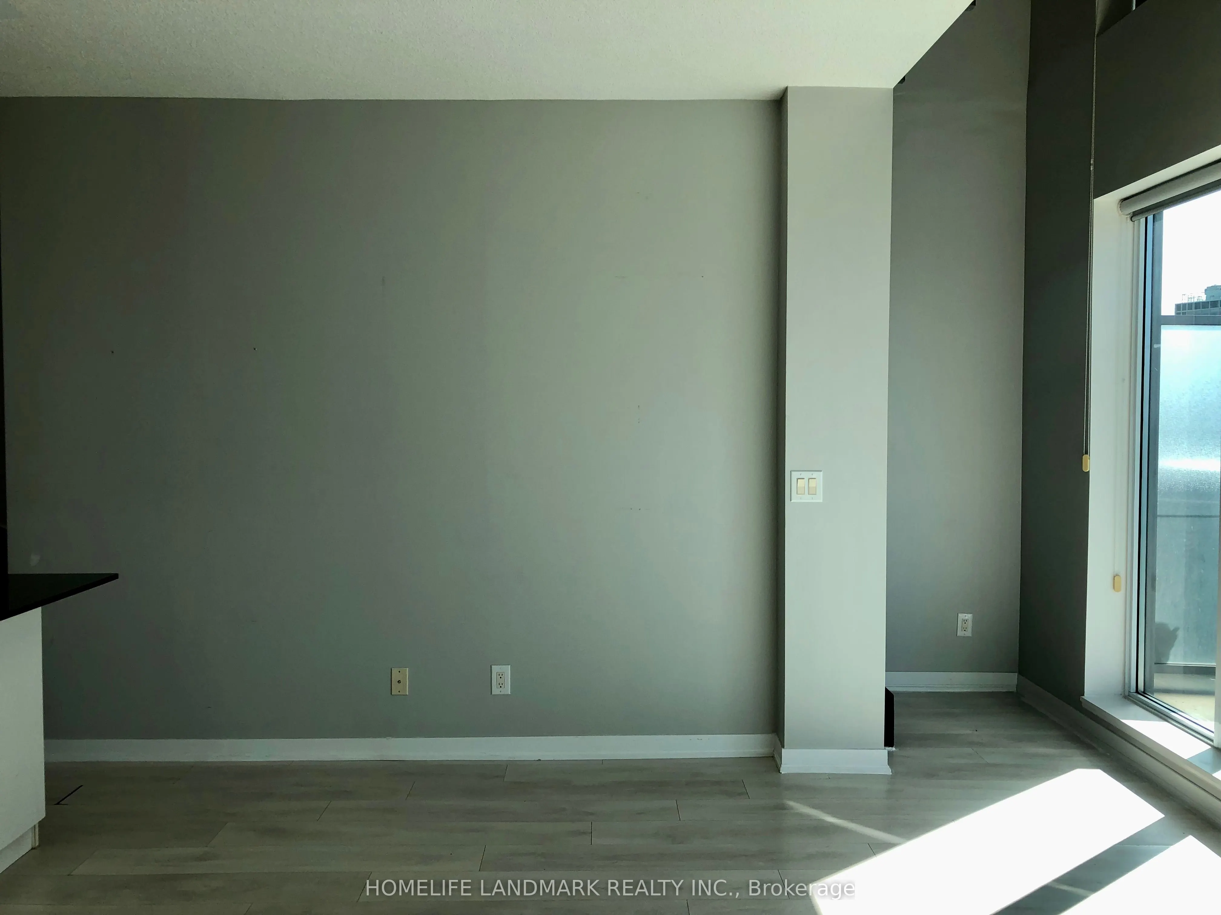 150 East Liberty Street, #1812
