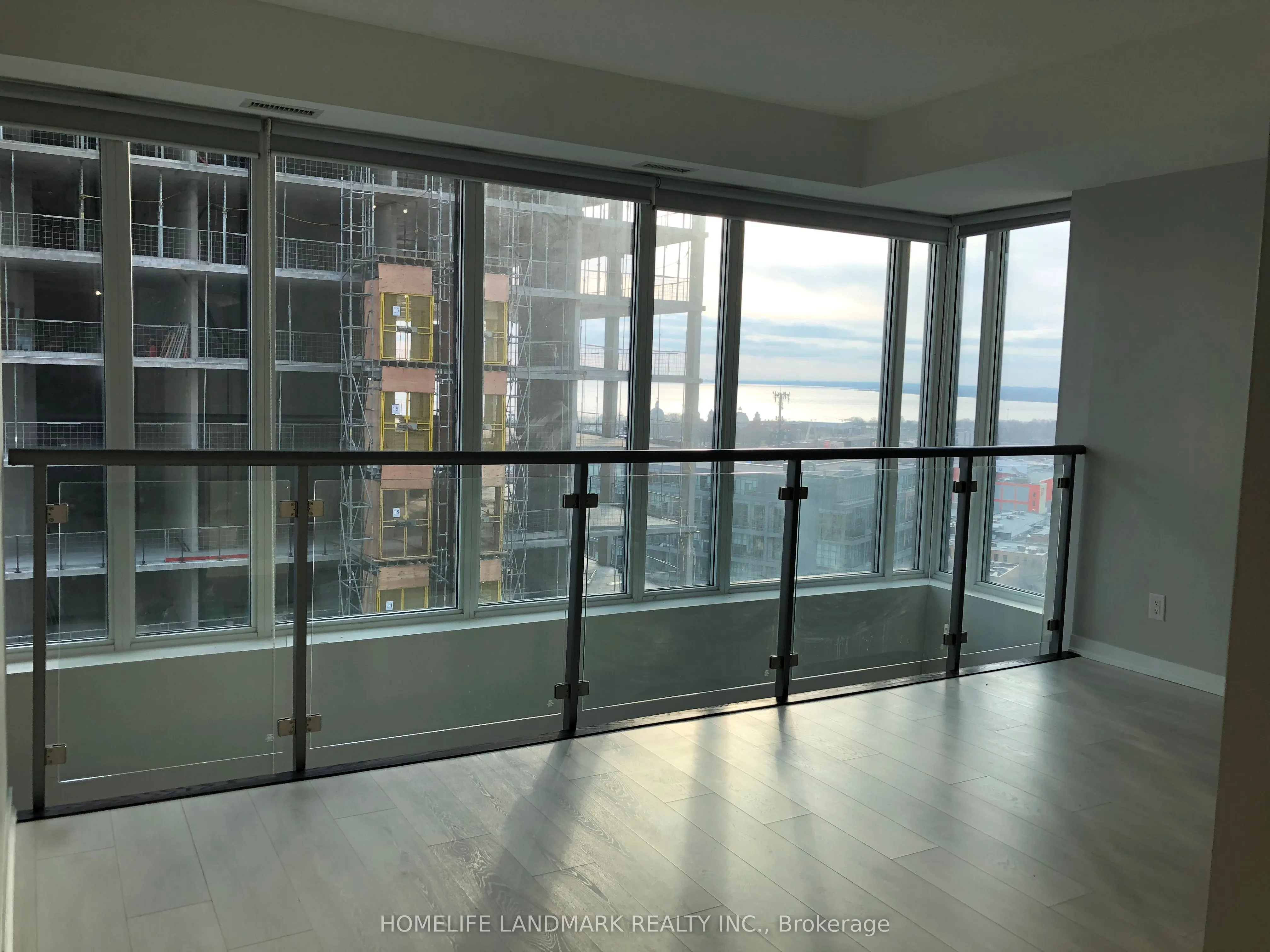 150 East Liberty Street, #1812