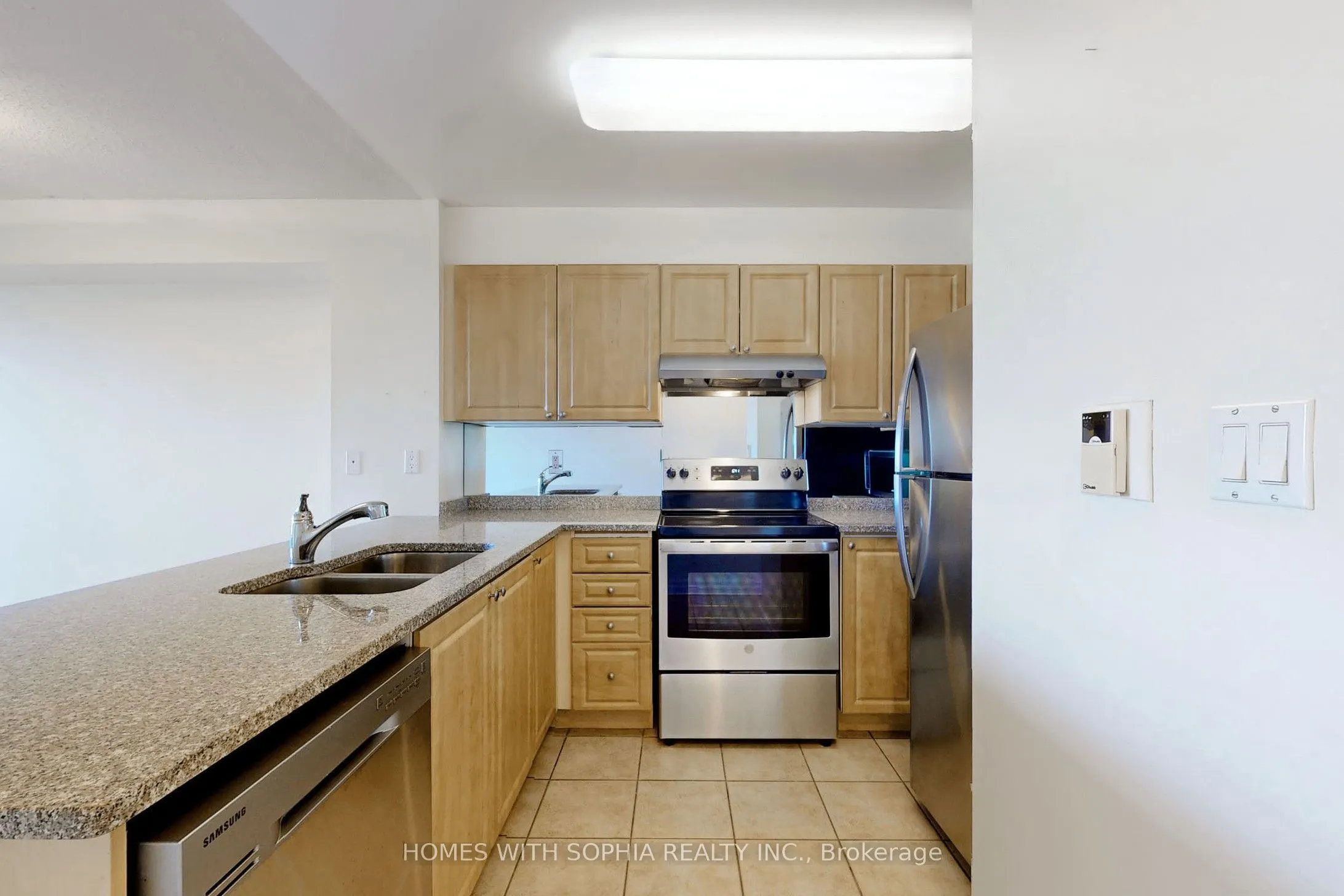 188 Doris Avenue, #1709