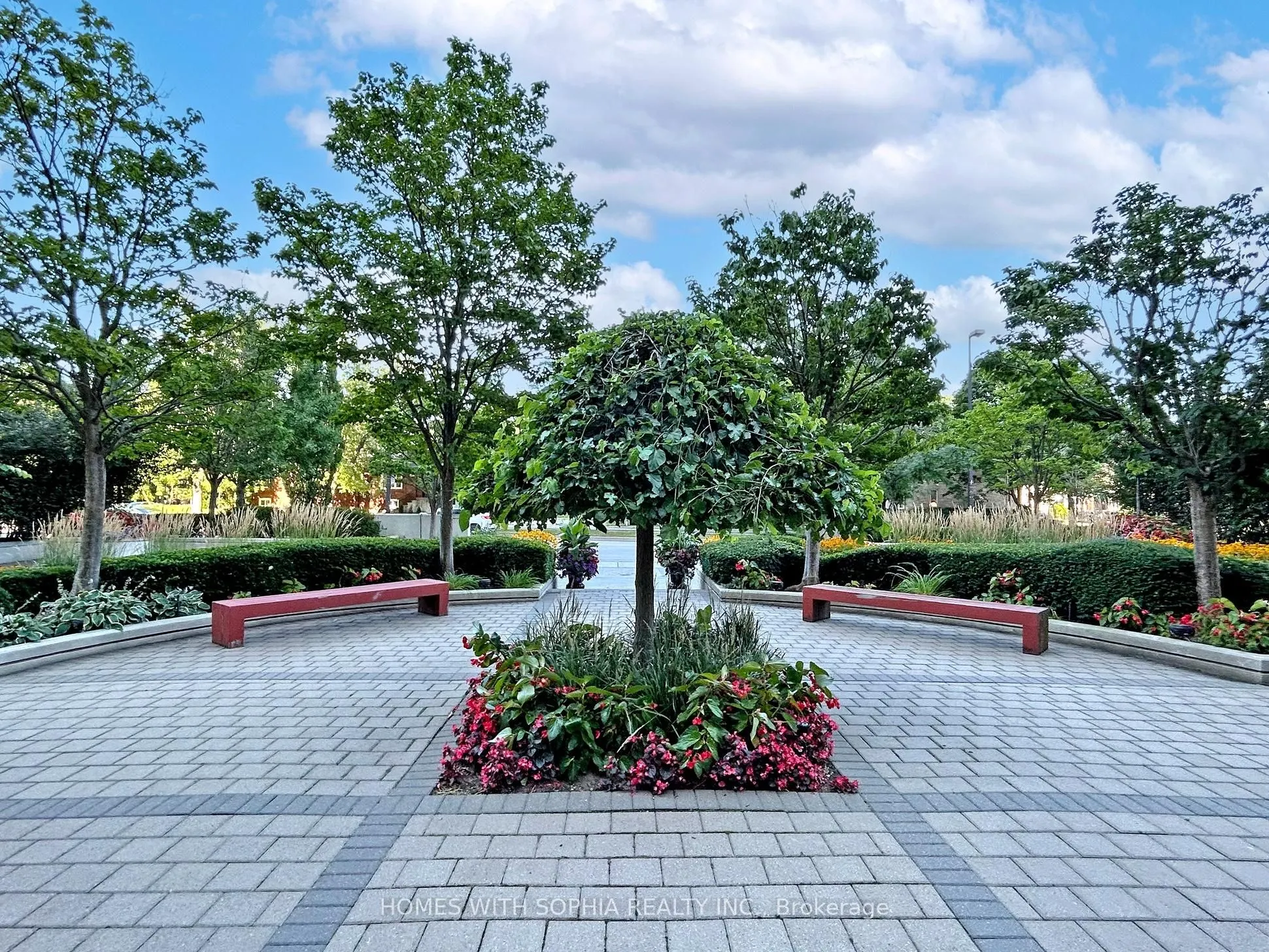 188 Doris Avenue, #1709