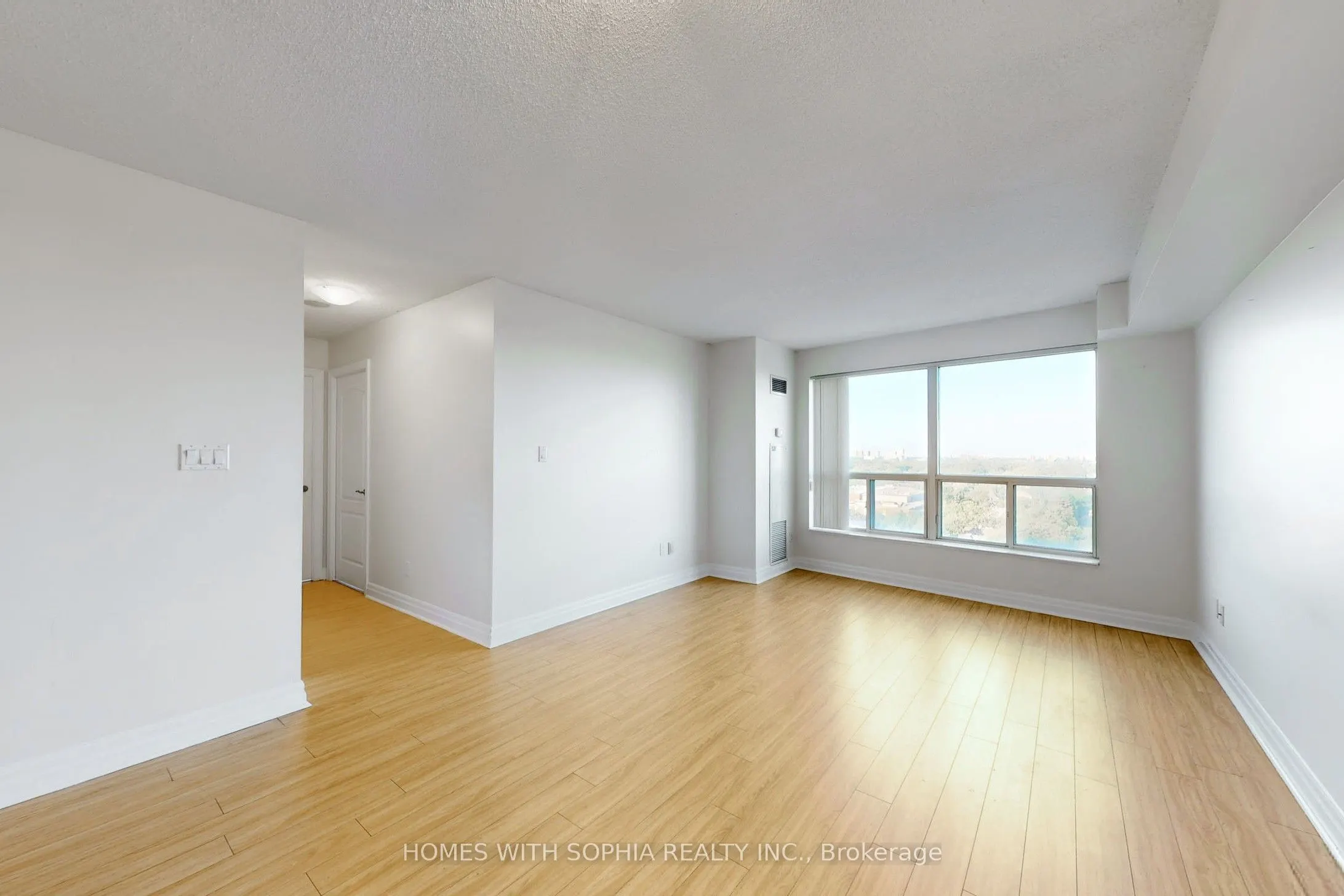 188 Doris Avenue, #1709