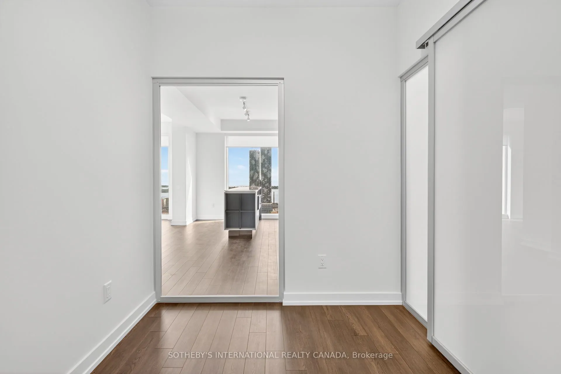89 Church Street, #4207